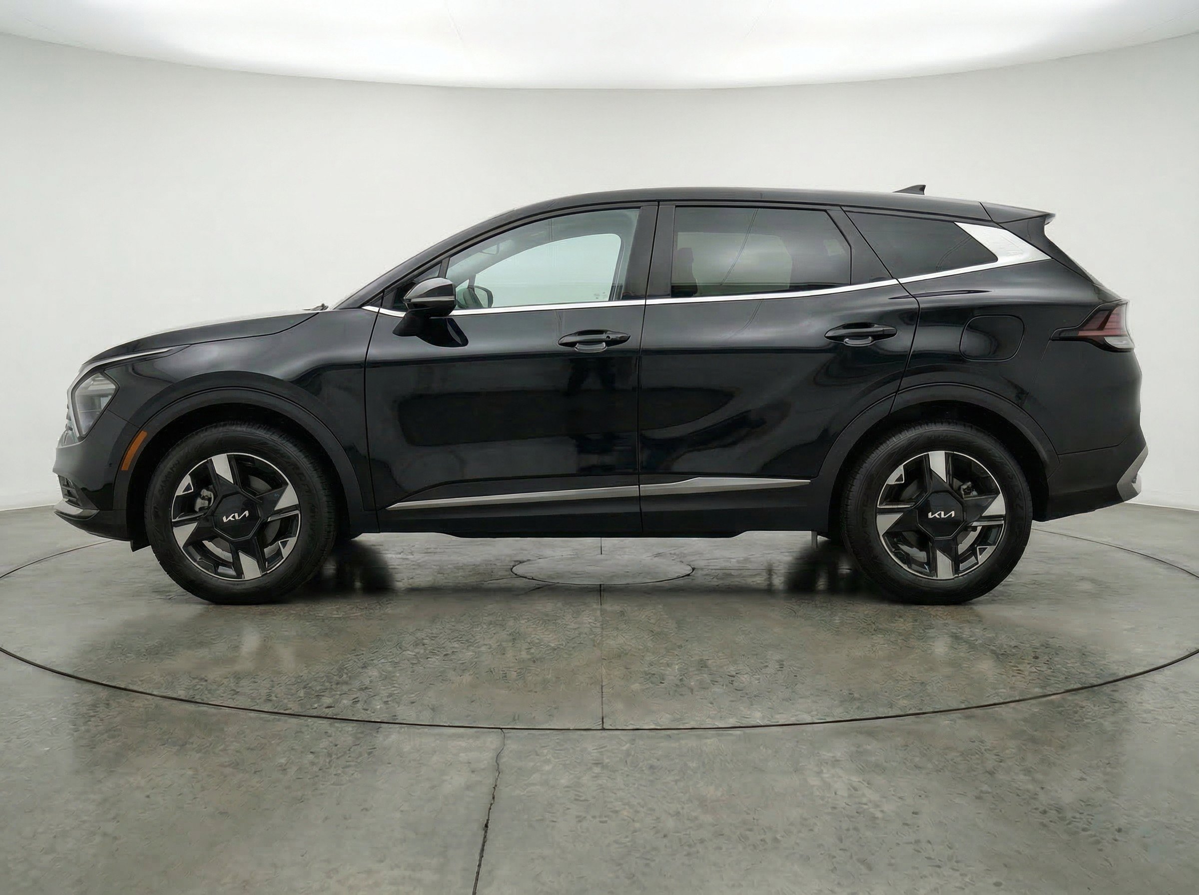 Thumbnail: 2026 Kia Sportage - 5