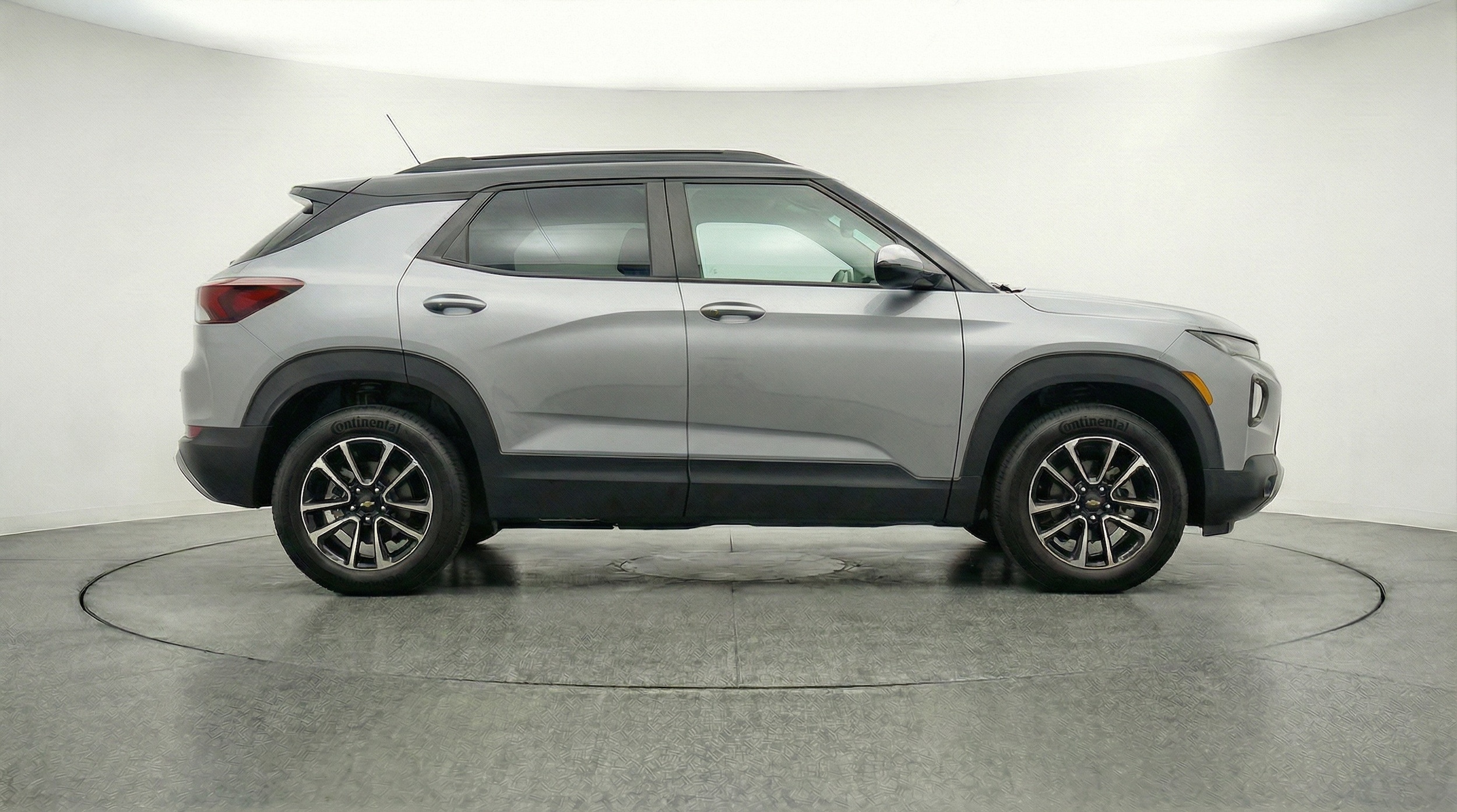 Thumbnail: 2025 Chevrolet TrailBlazer - 8