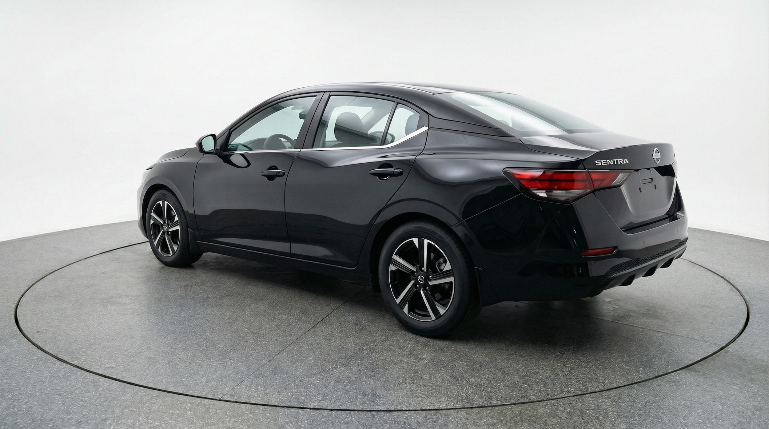 Thumbnail: 2025 Nissan Sentra - 5