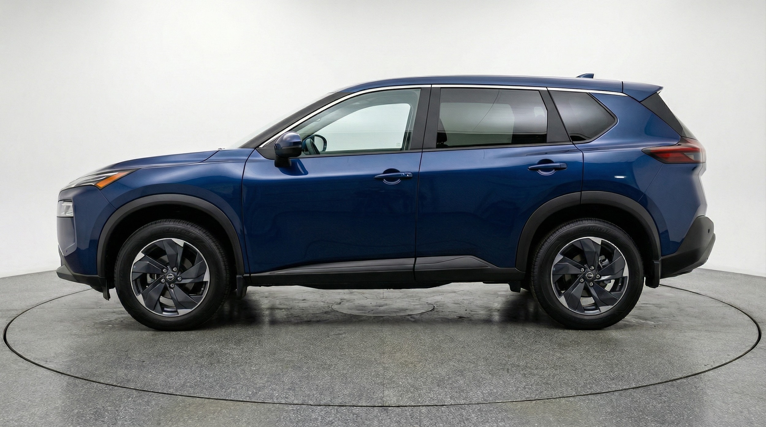 Thumbnail: 2025 Nissan Rogue - 4