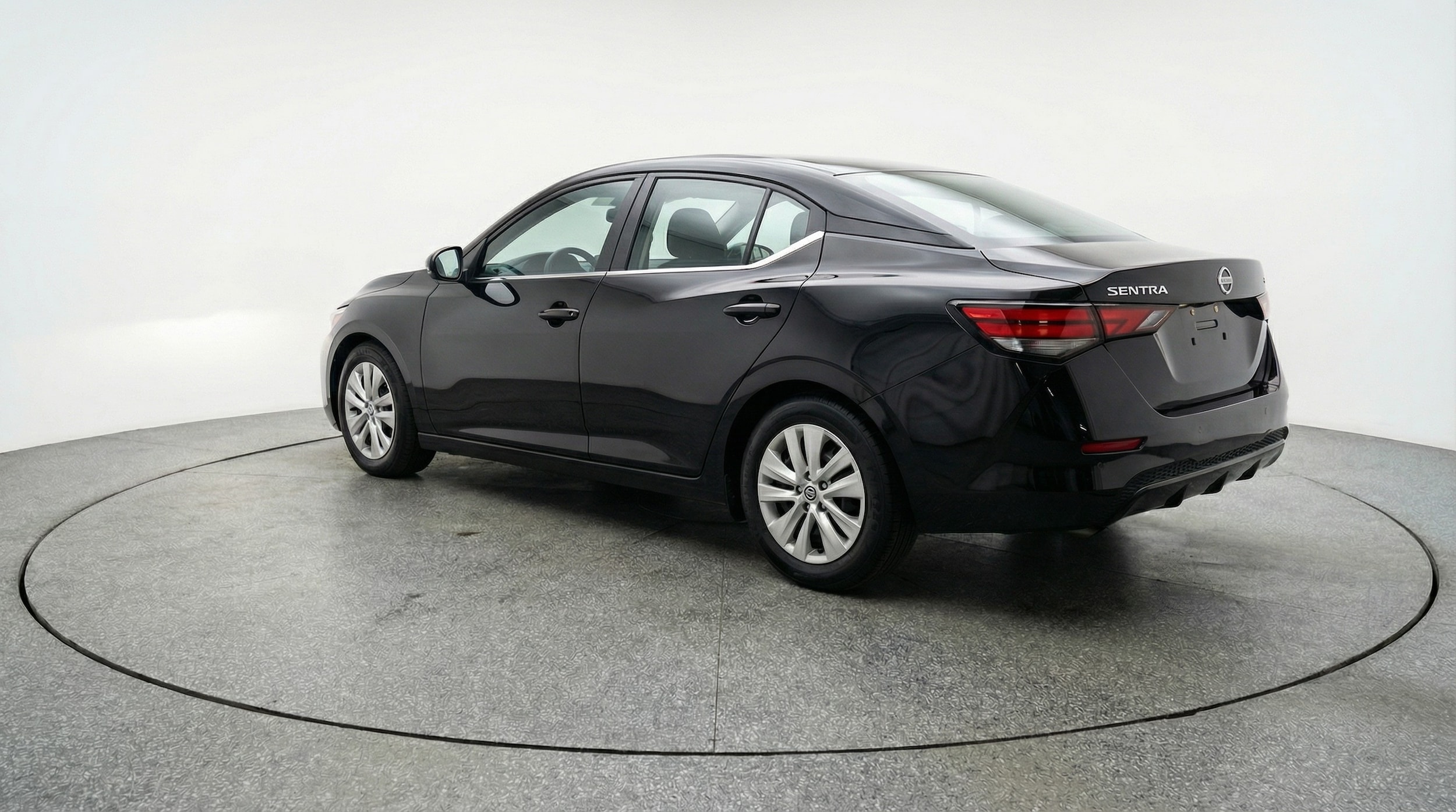 Thumbnail: 2025 Nissan Sentra - 5