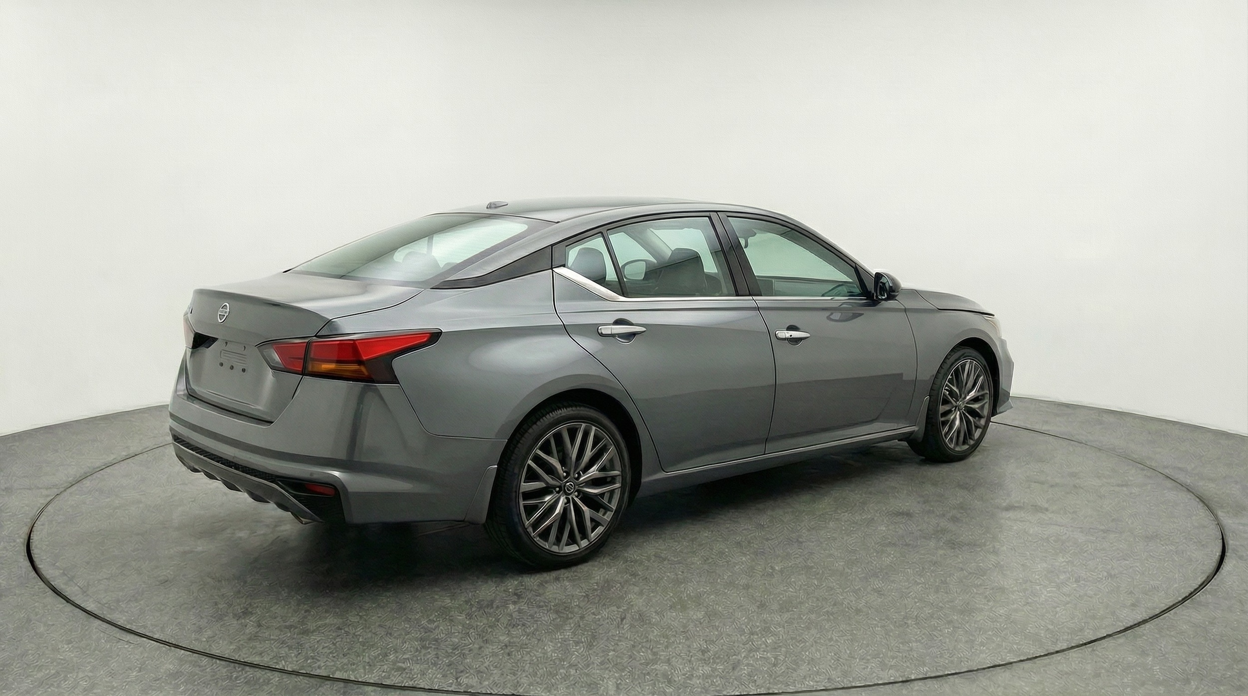 Thumbnail: 2025 Nissan Altima - 7