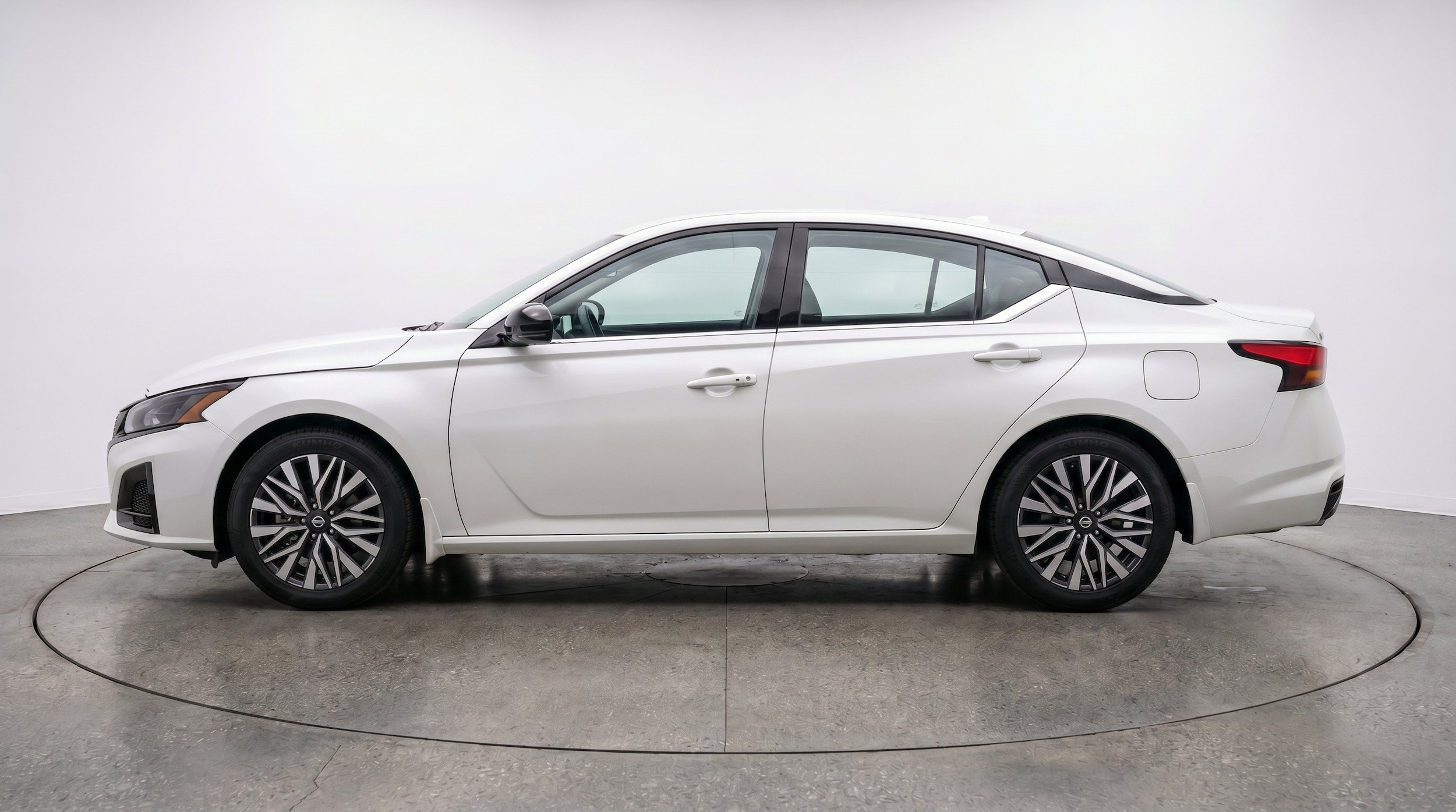 Thumbnail: 2026 Nissan Altima - 5