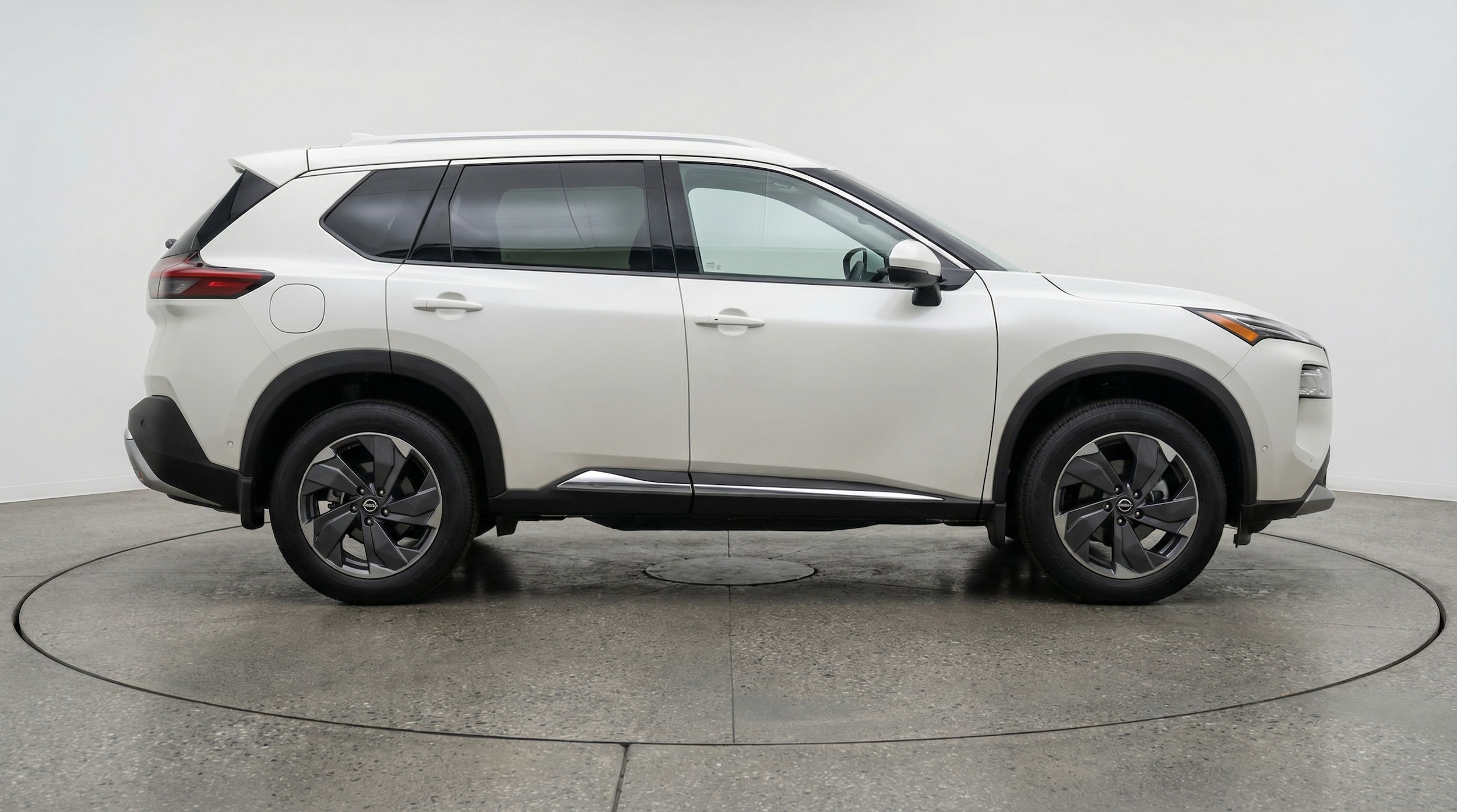 Thumbnail: 2025 Nissan Rogue - 8
