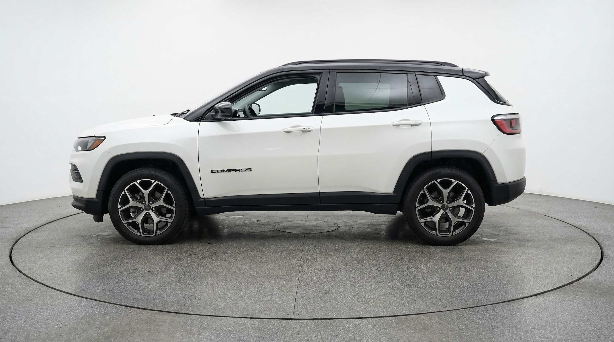 Thumbnail: 2025 Jeep Compass - 4