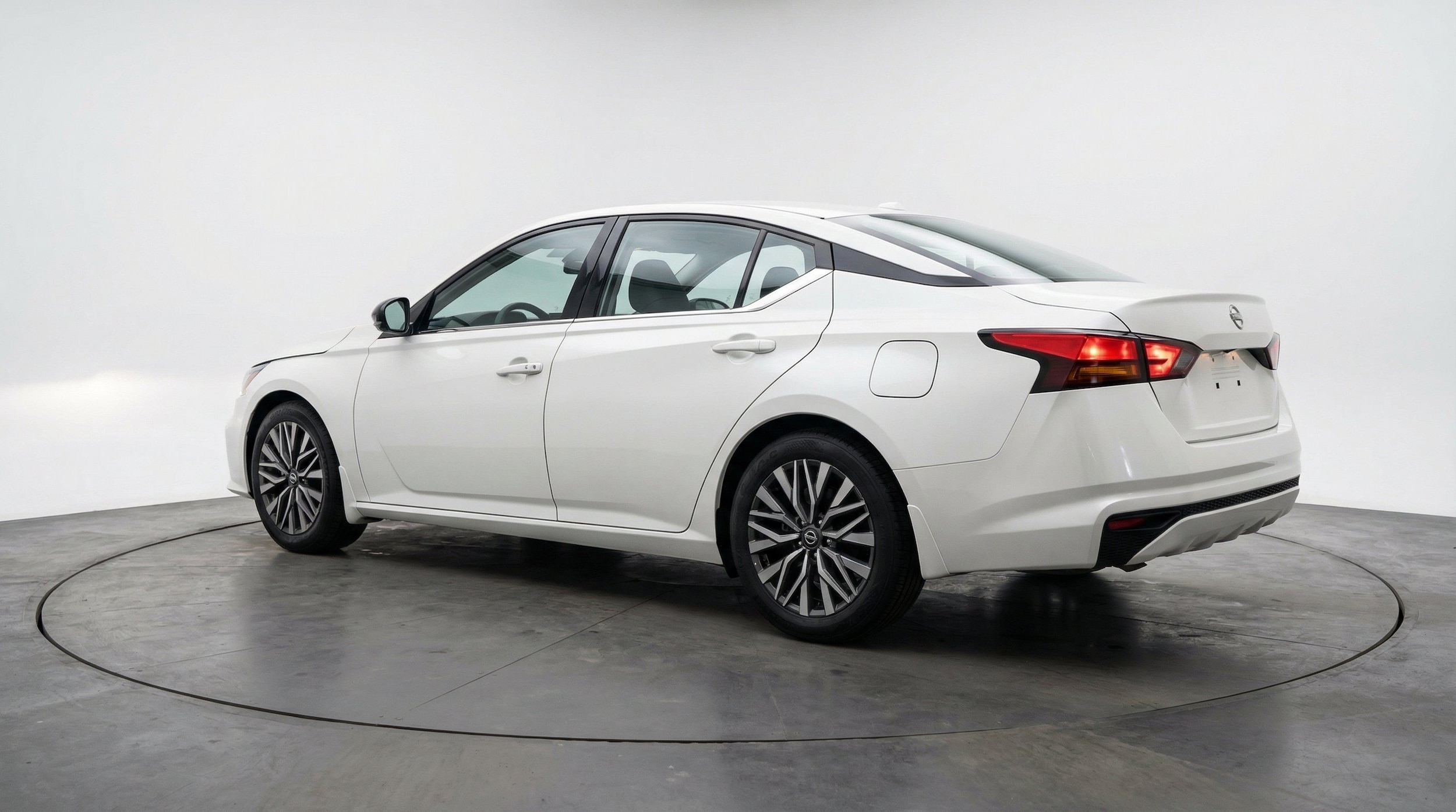 Thumbnail: 2026 Nissan Altima - 6
