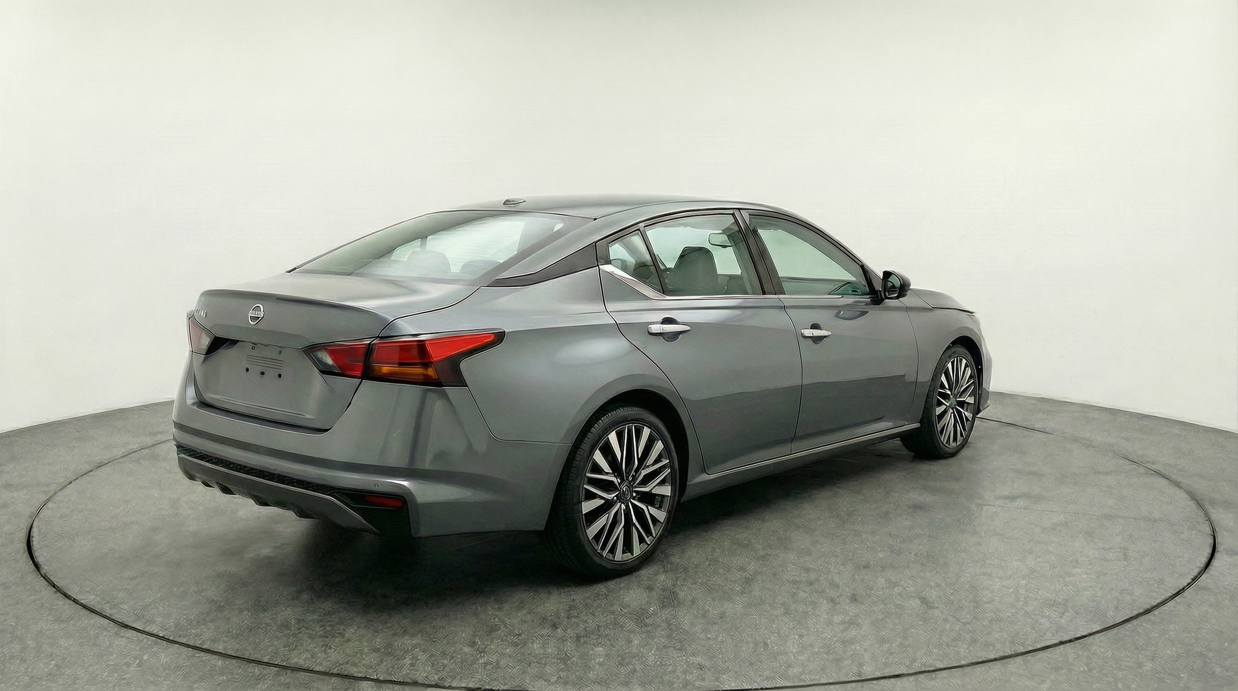 Thumbnail: 2025 Nissan Altima - 7