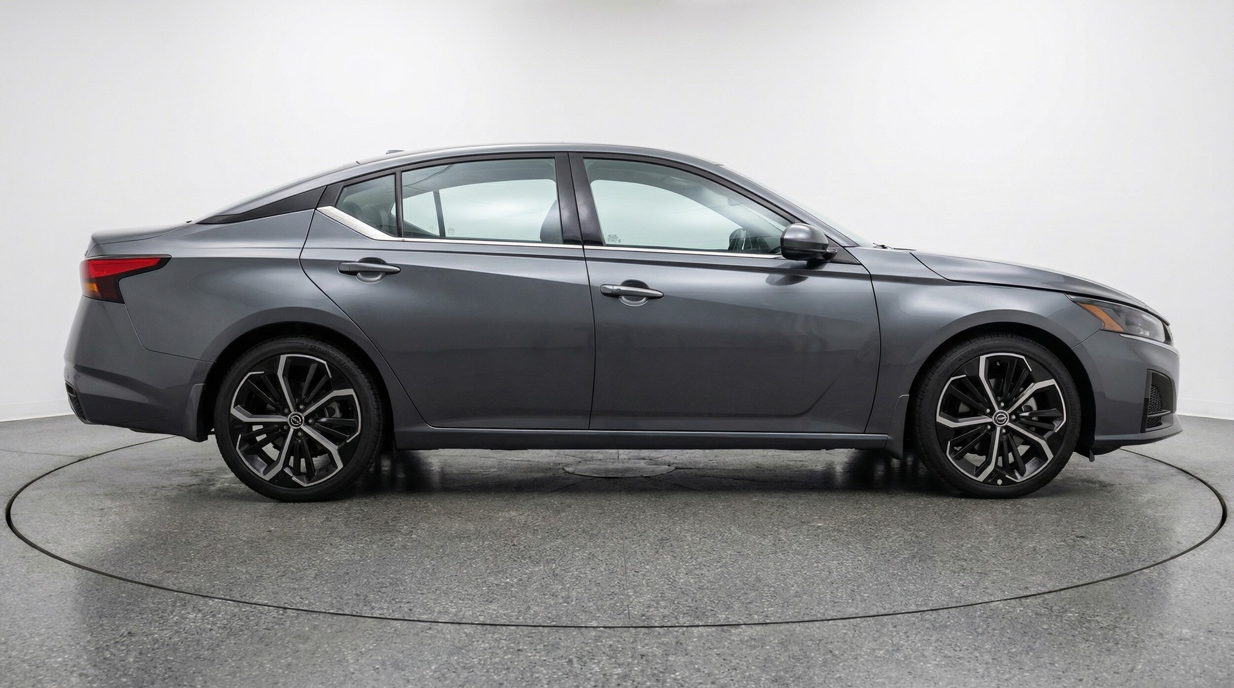 Thumbnail: 2025 Nissan Altima - 8