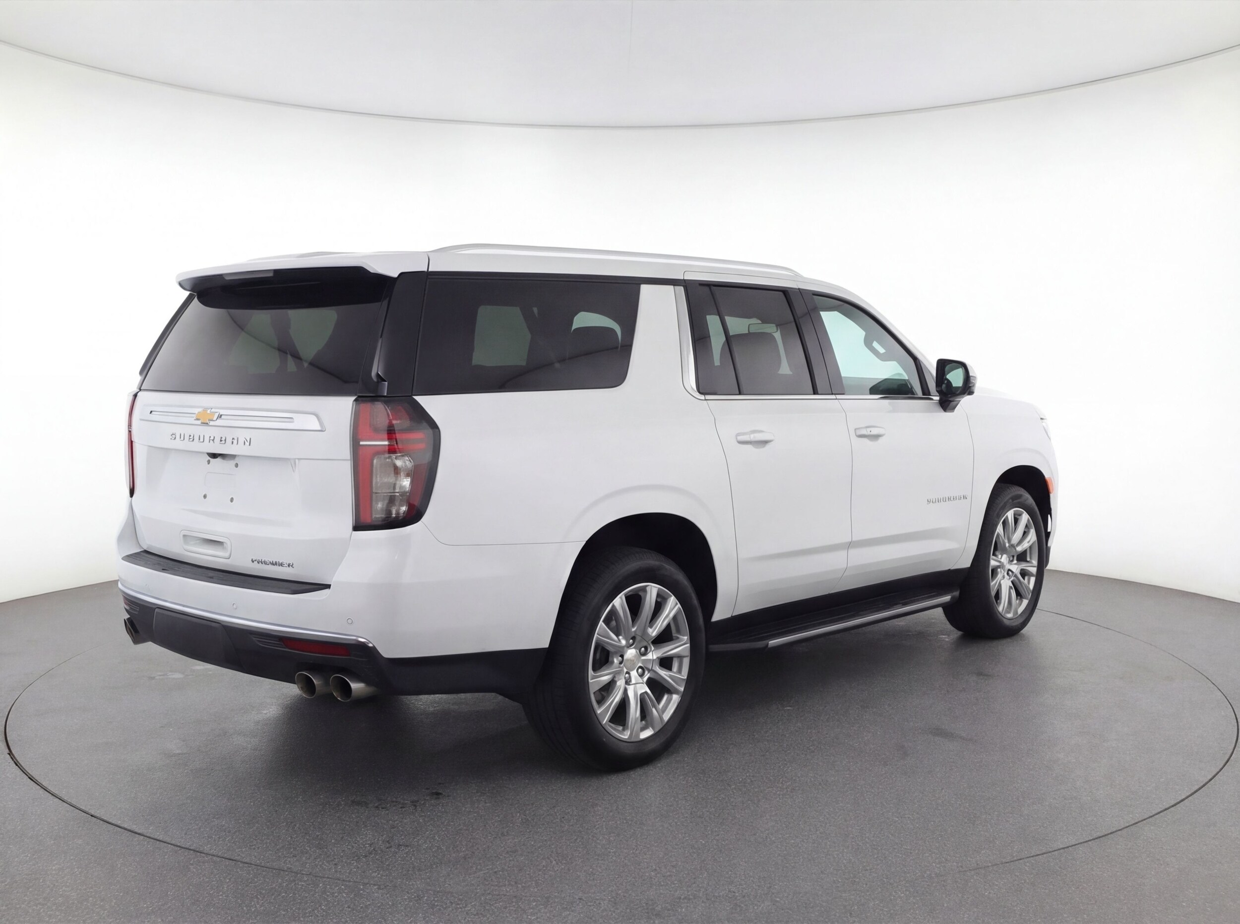 Thumbnail: 2023 Chevrolet Suburban - 7