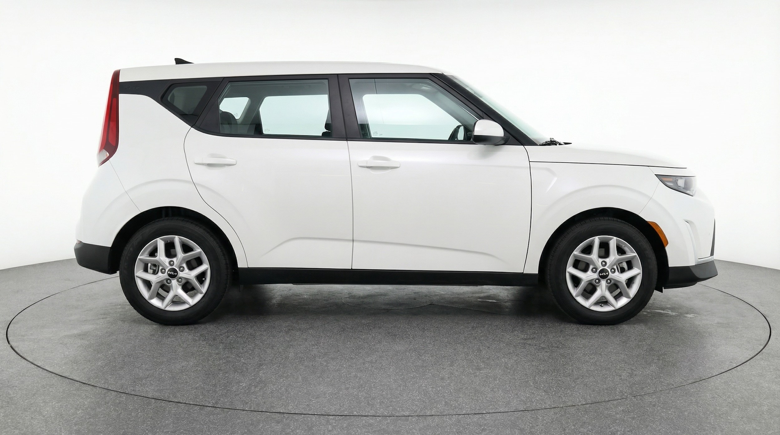 Thumbnail: 2025 Kia Soul - 8