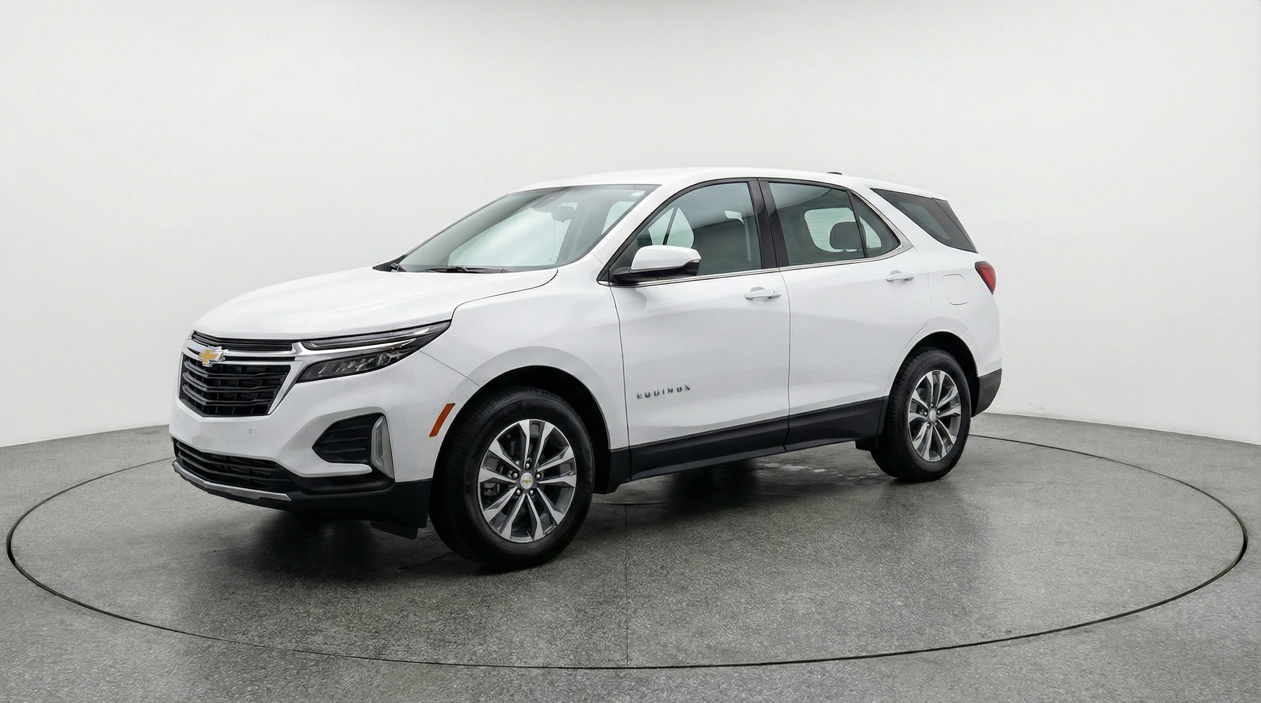 Thumbnail: 2025 Chevrolet Equinox - 3