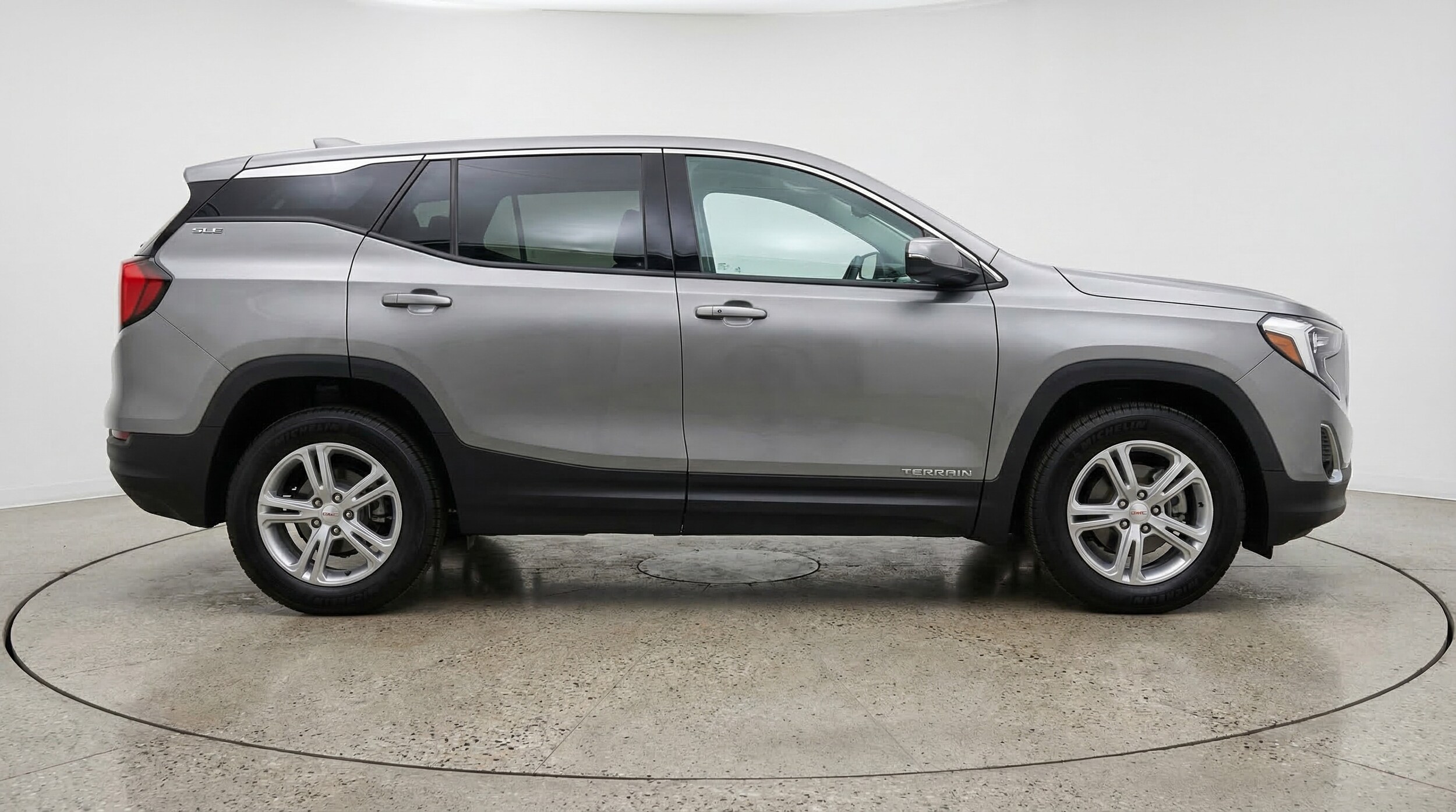 Thumbnail: 2024 GMC Terrain - 8