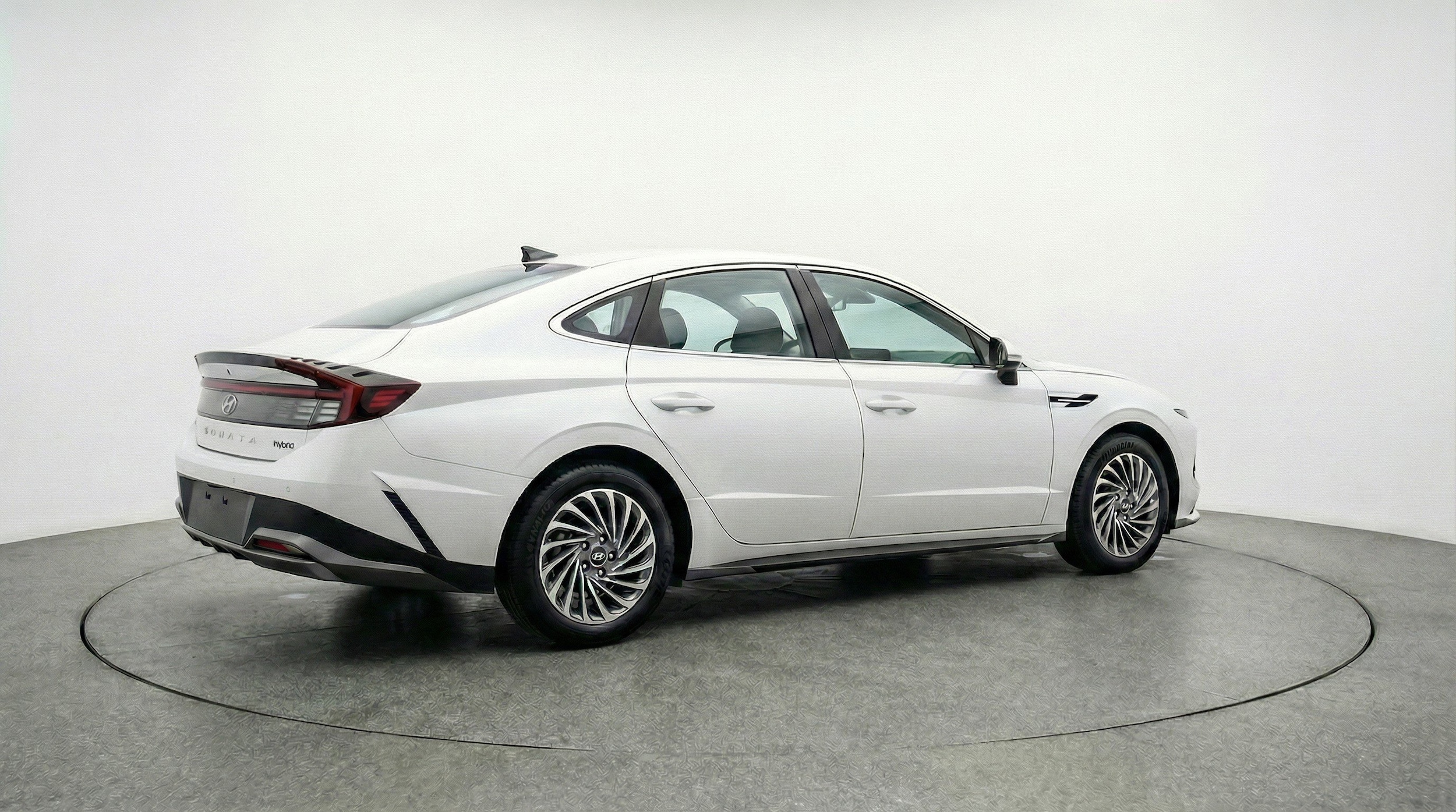 Thumbnail: 2025 Hyundai Sonata - 9