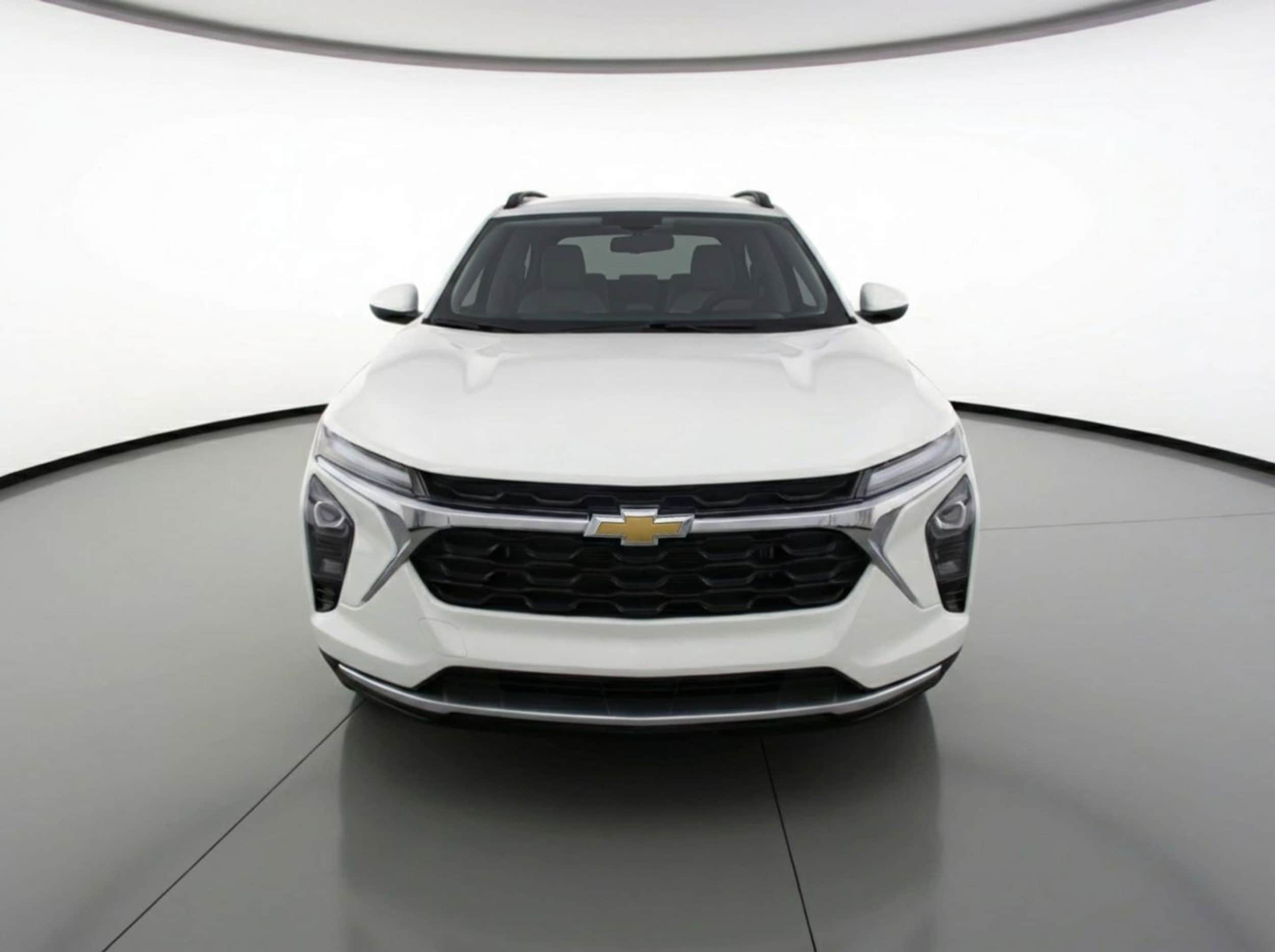 Thumbnail: 2025 Chevrolet Trax - 2