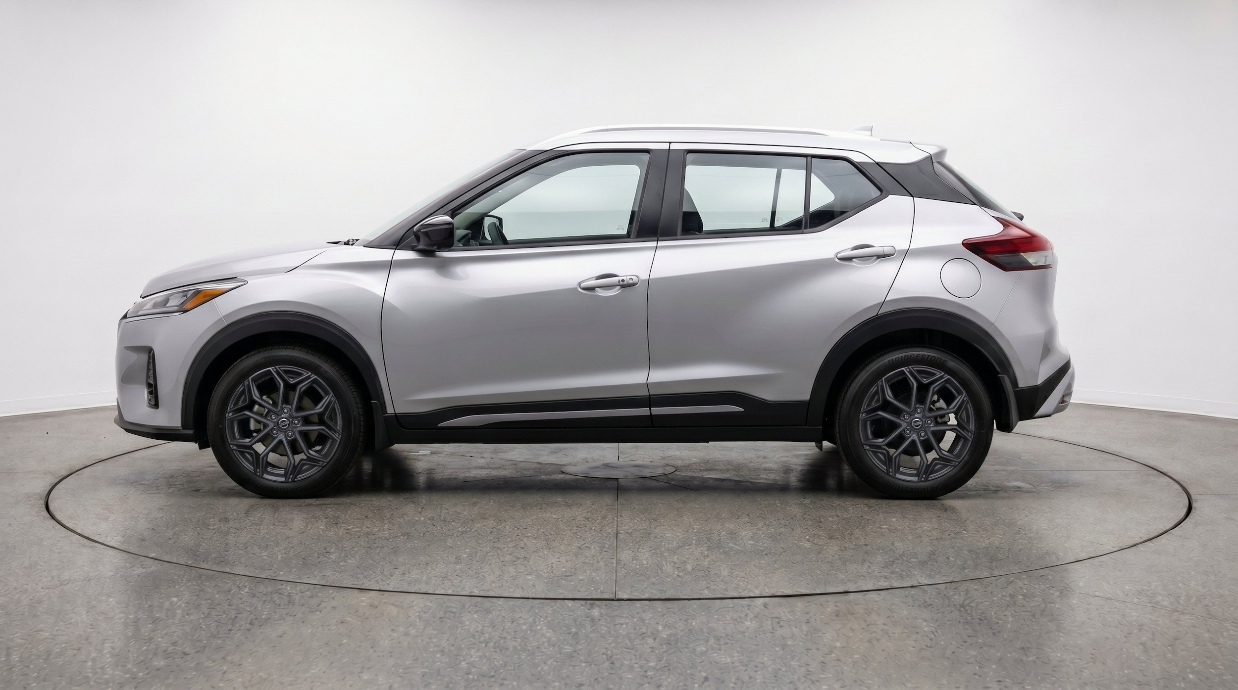 Thumbnail: 2026 Nissan Kicks - 5