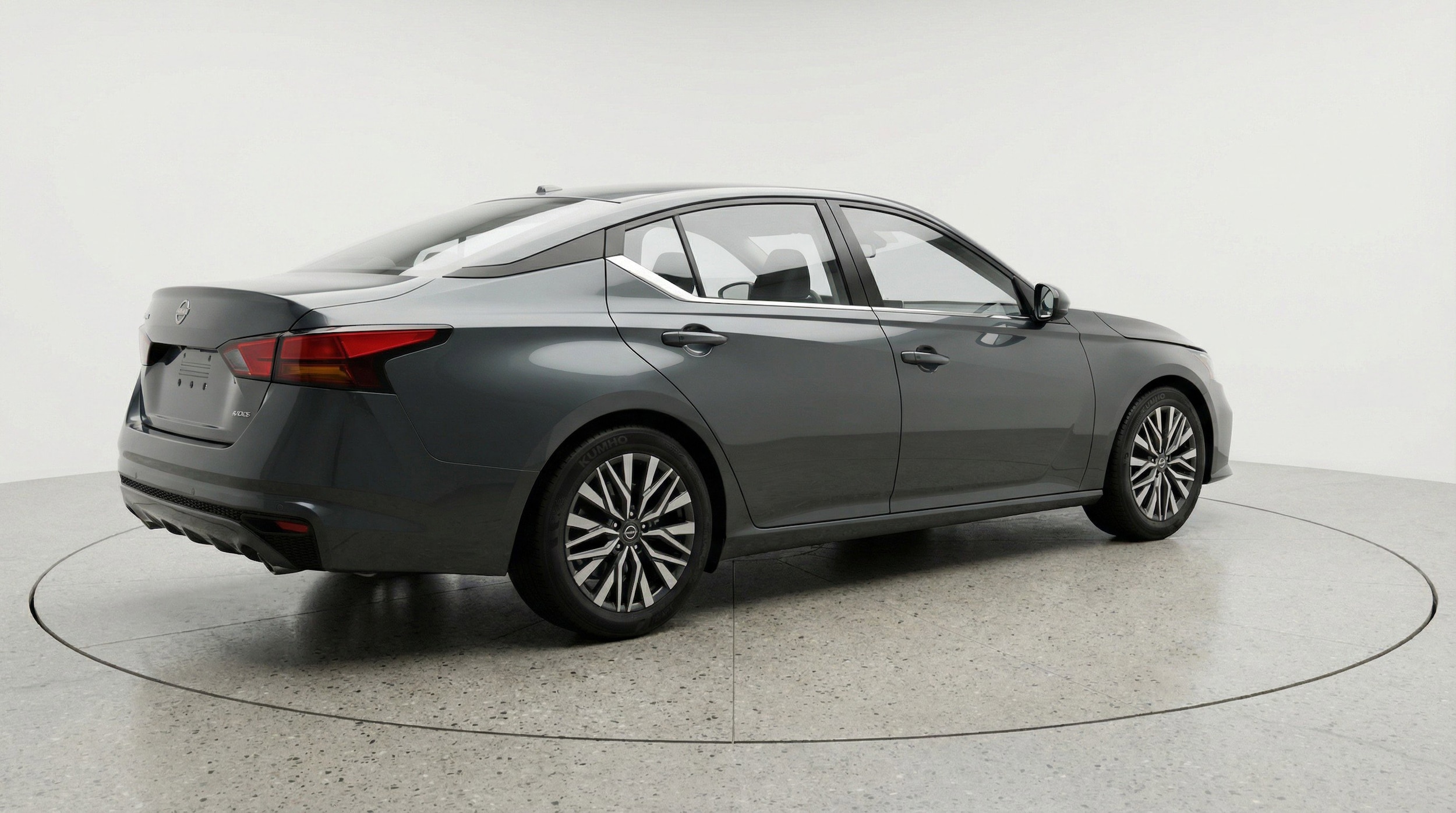Thumbnail: 2025 Nissan Altima - 9