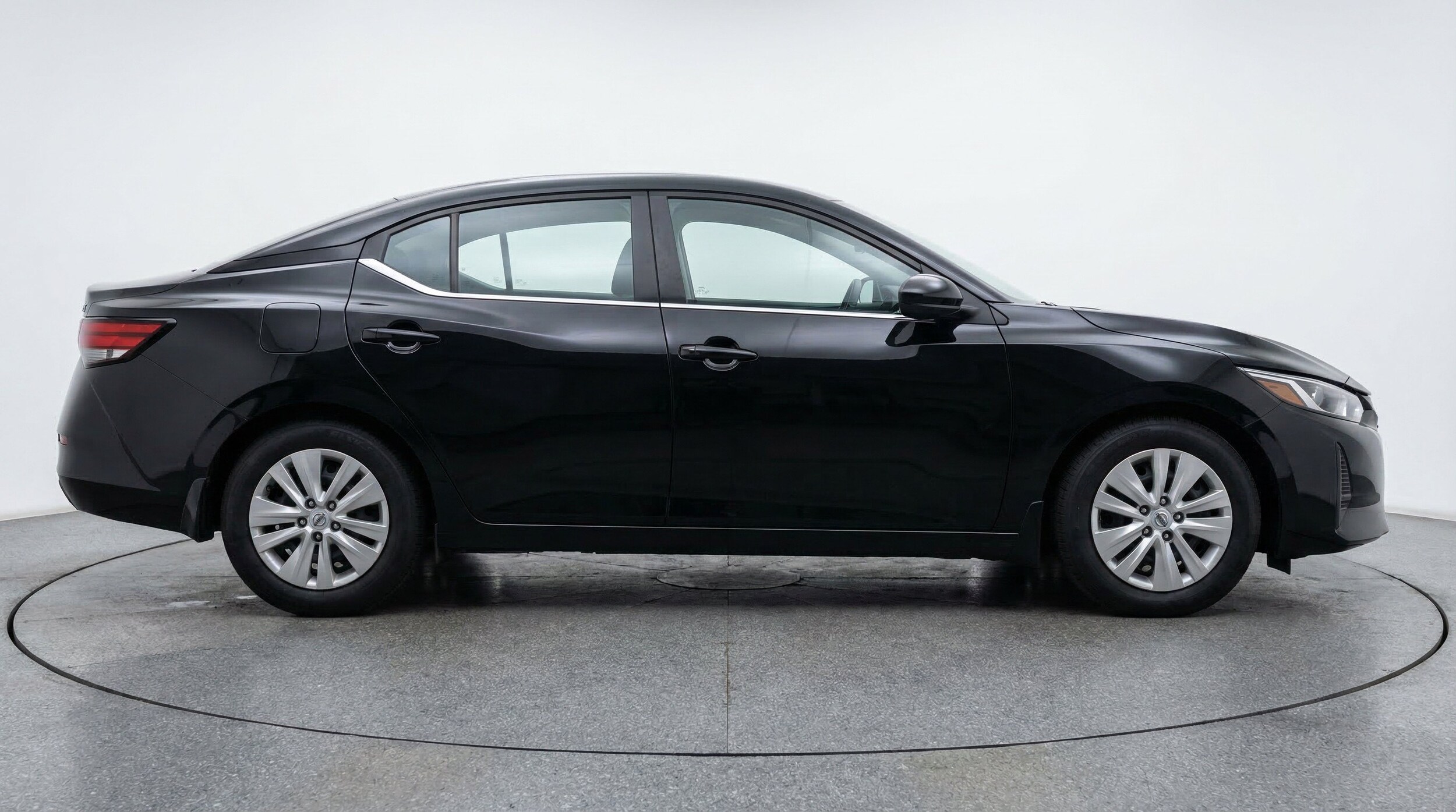Thumbnail: 2025 Nissan Sentra - 11