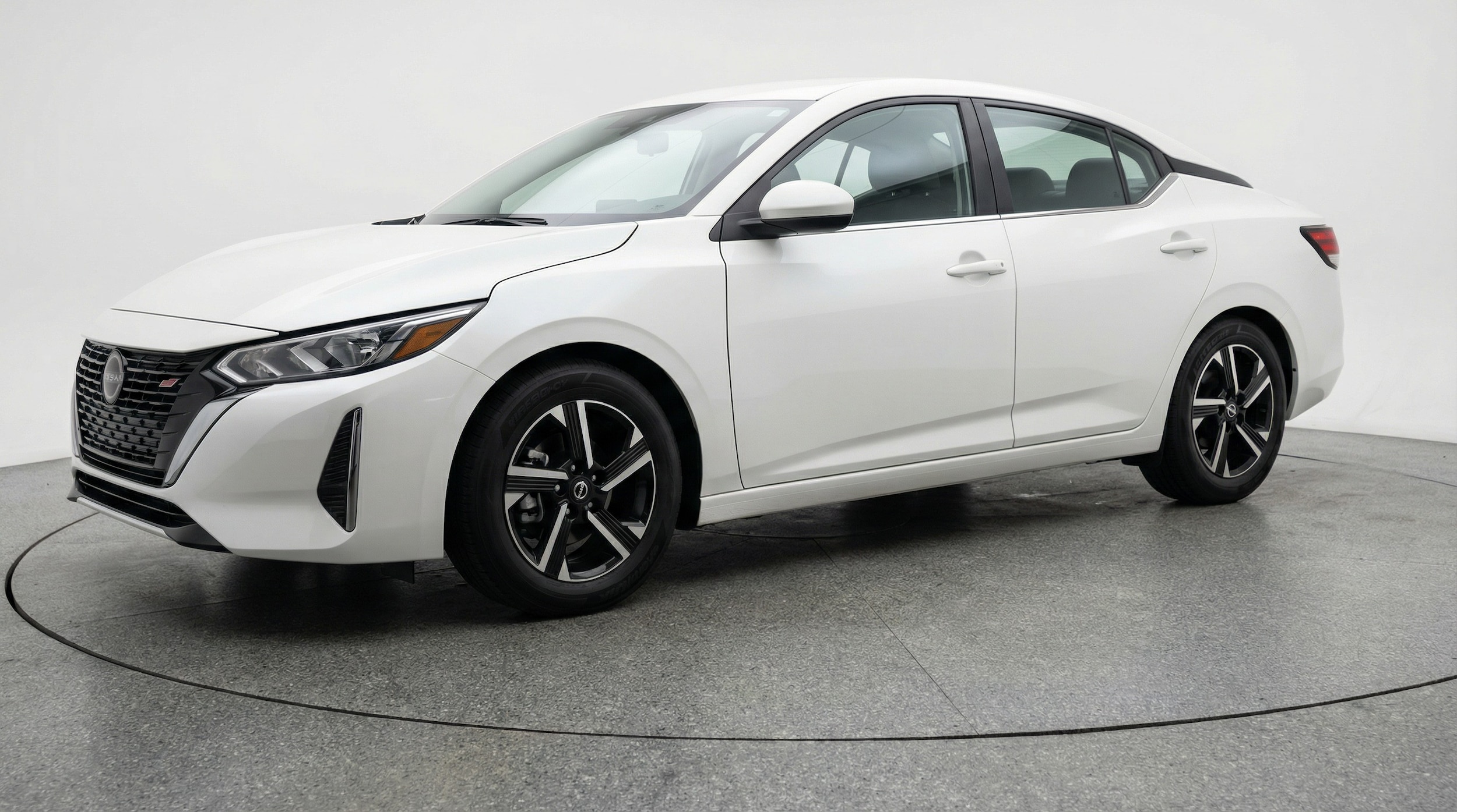 Thumbnail: 2025 Nissan Sentra - 3