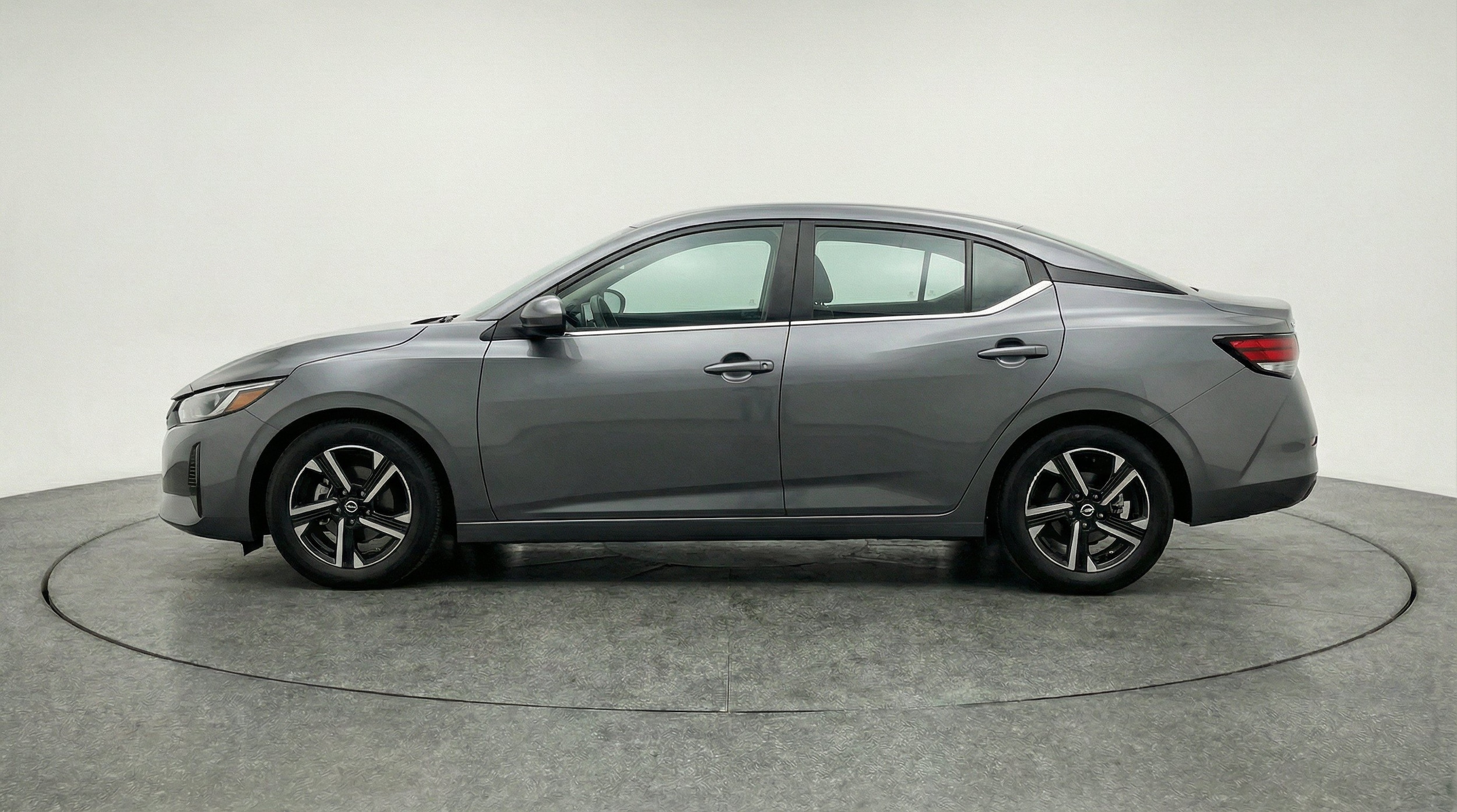 Thumbnail: 2025 Nissan Sentra - 5