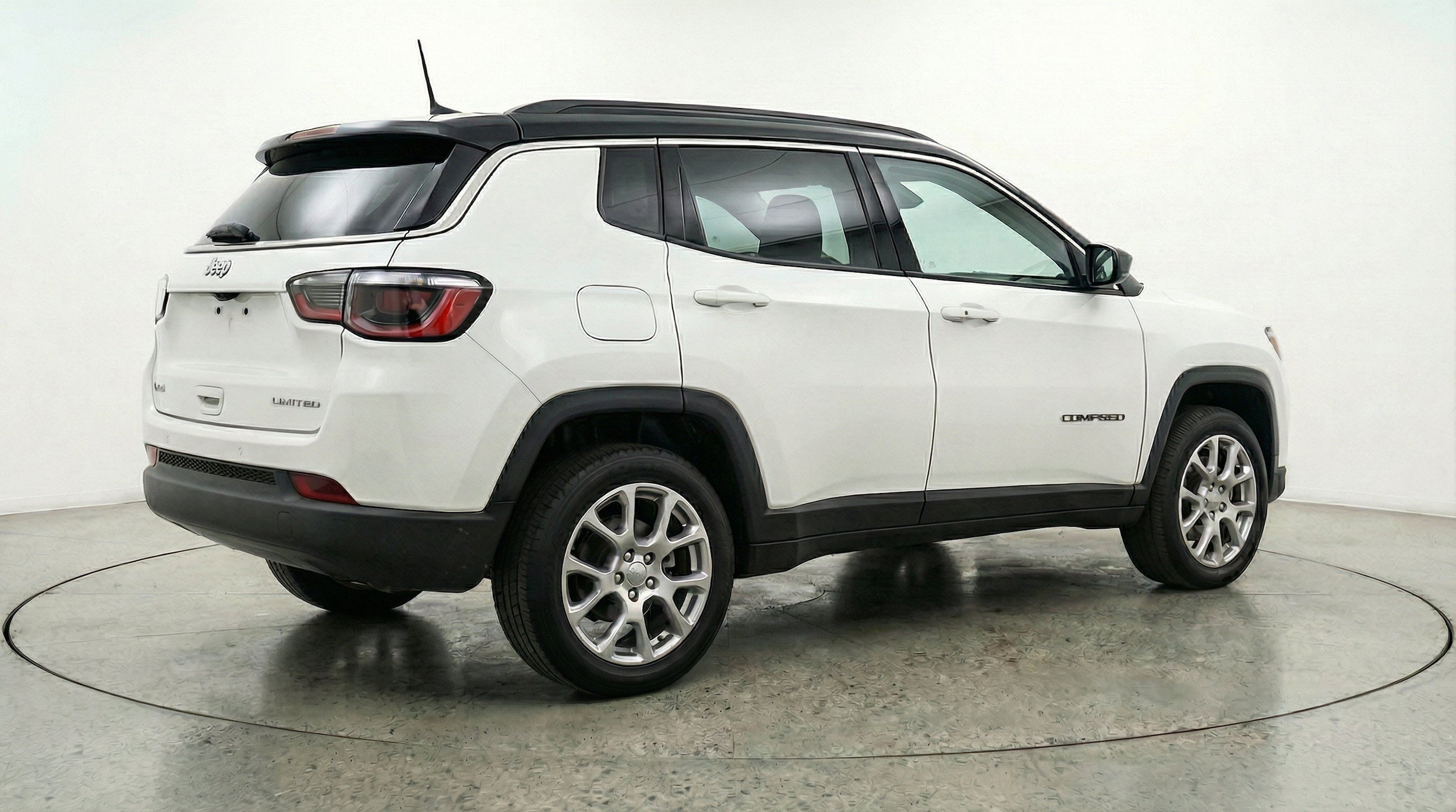 Thumbnail: 2025 Jeep Compass - 9