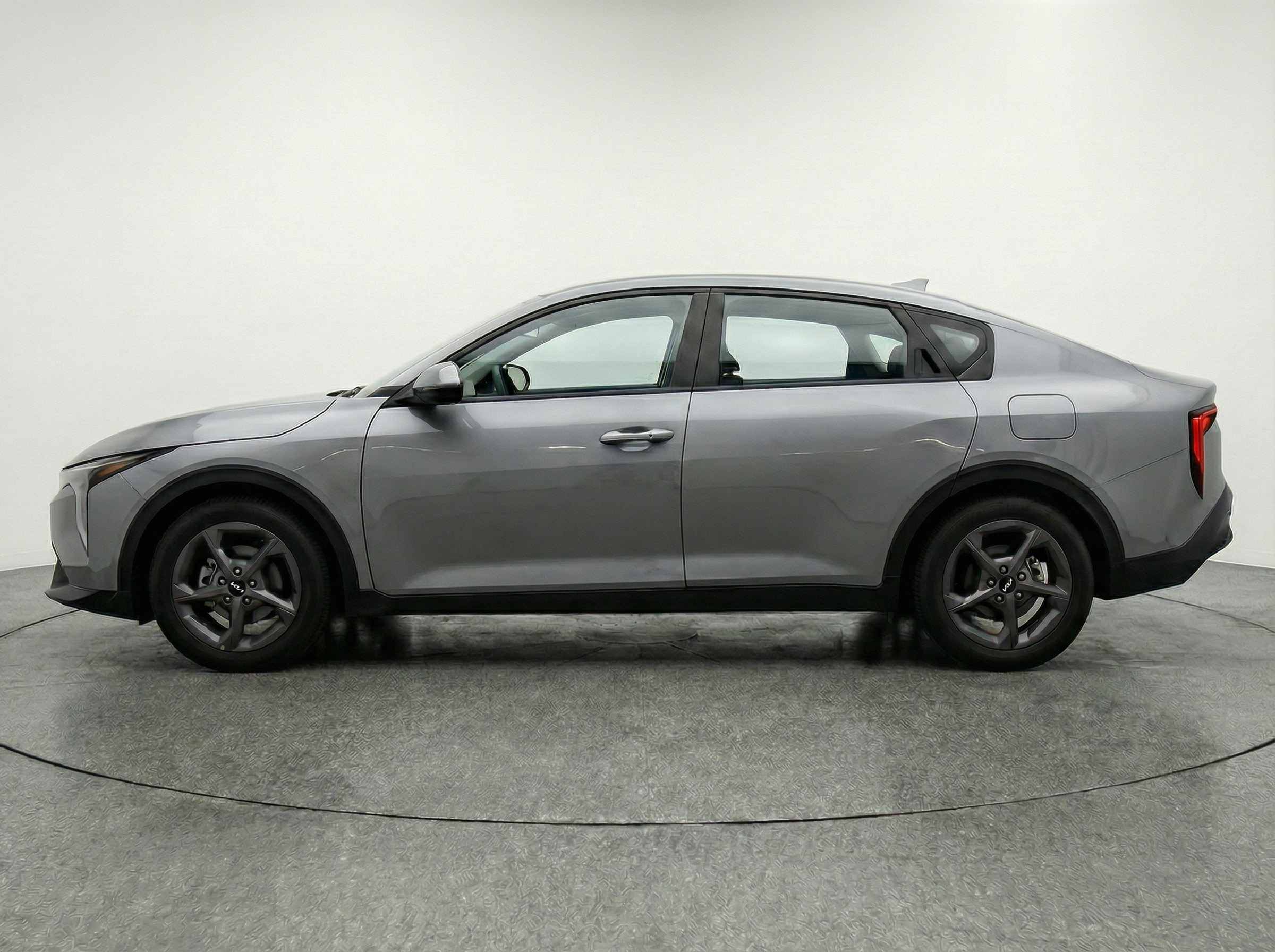 Thumbnail: 2025 Kia K4 - 4