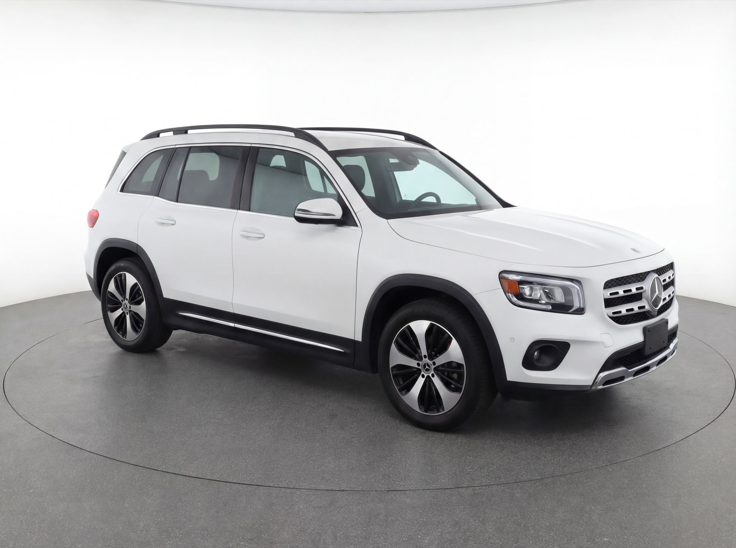 Thumbnail: 2025 Mercedes-Benz GLB - 1