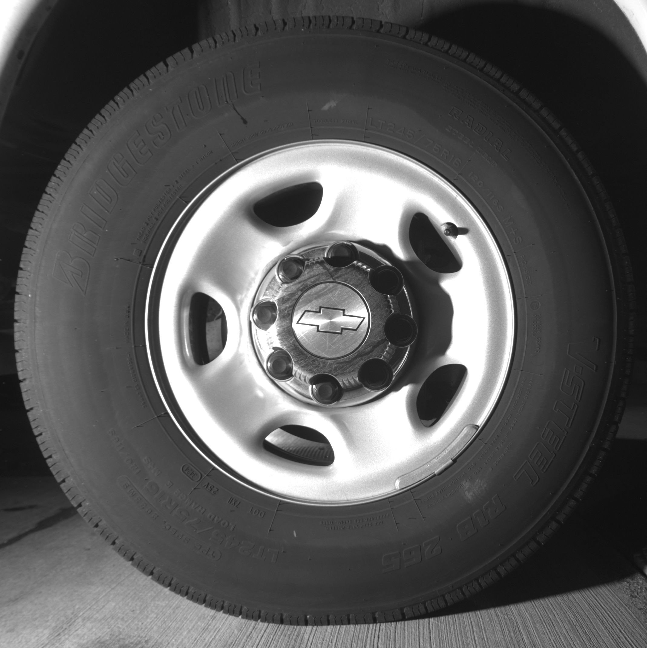 Thumbnail: 2024 Chevrolet Express - 15