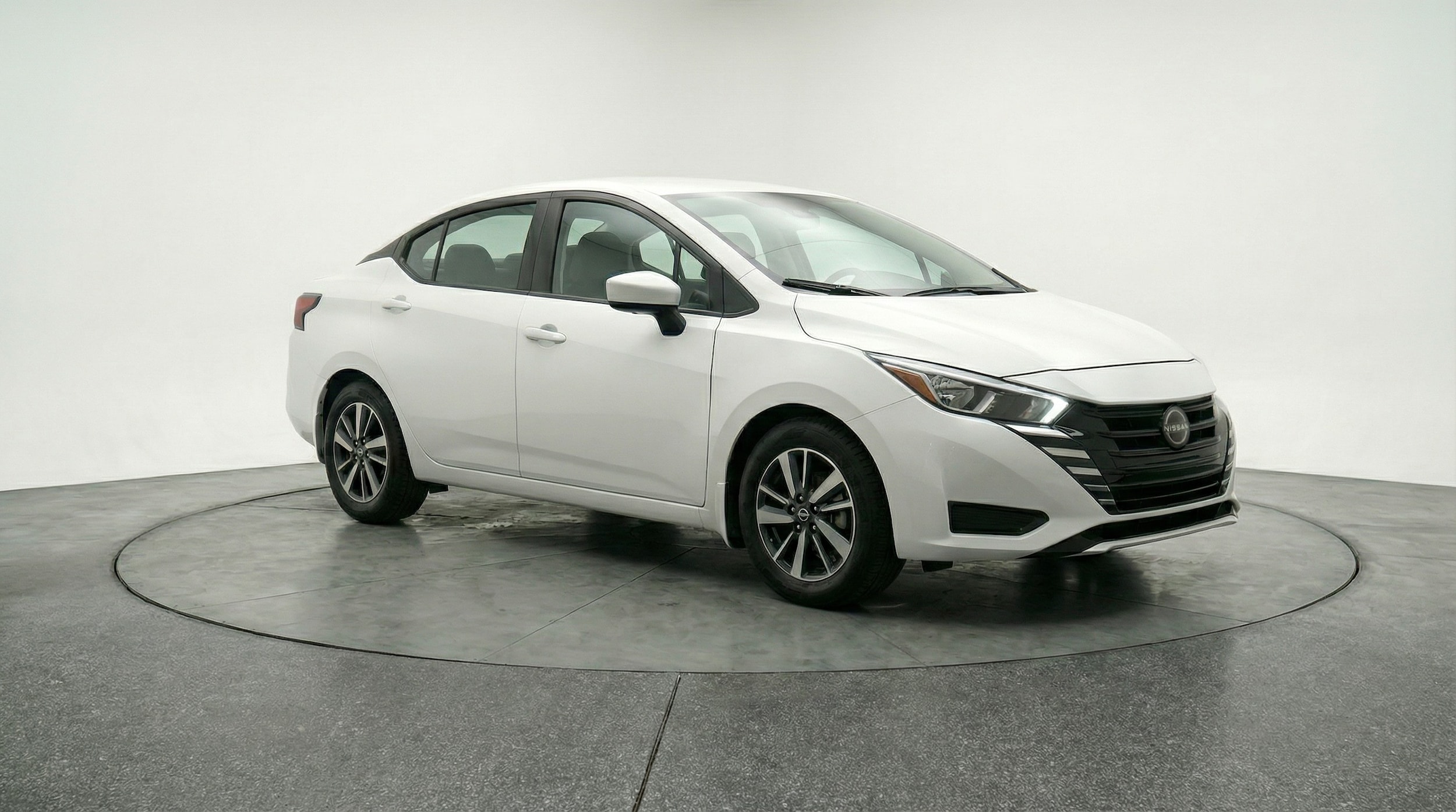 2025 Nissan Versa Sedan SV