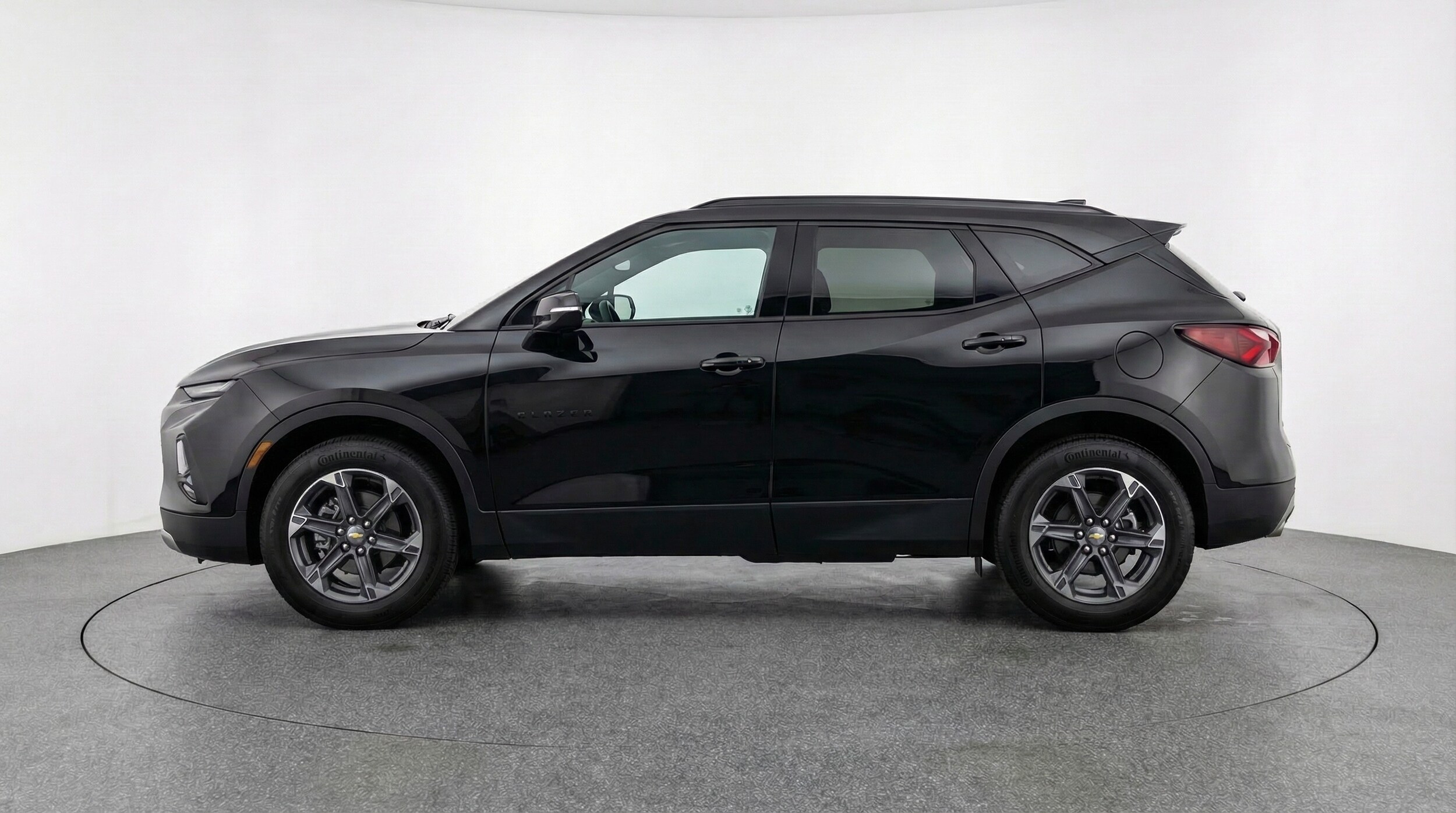 Thumbnail: 2025 Chevrolet Blazer - 4