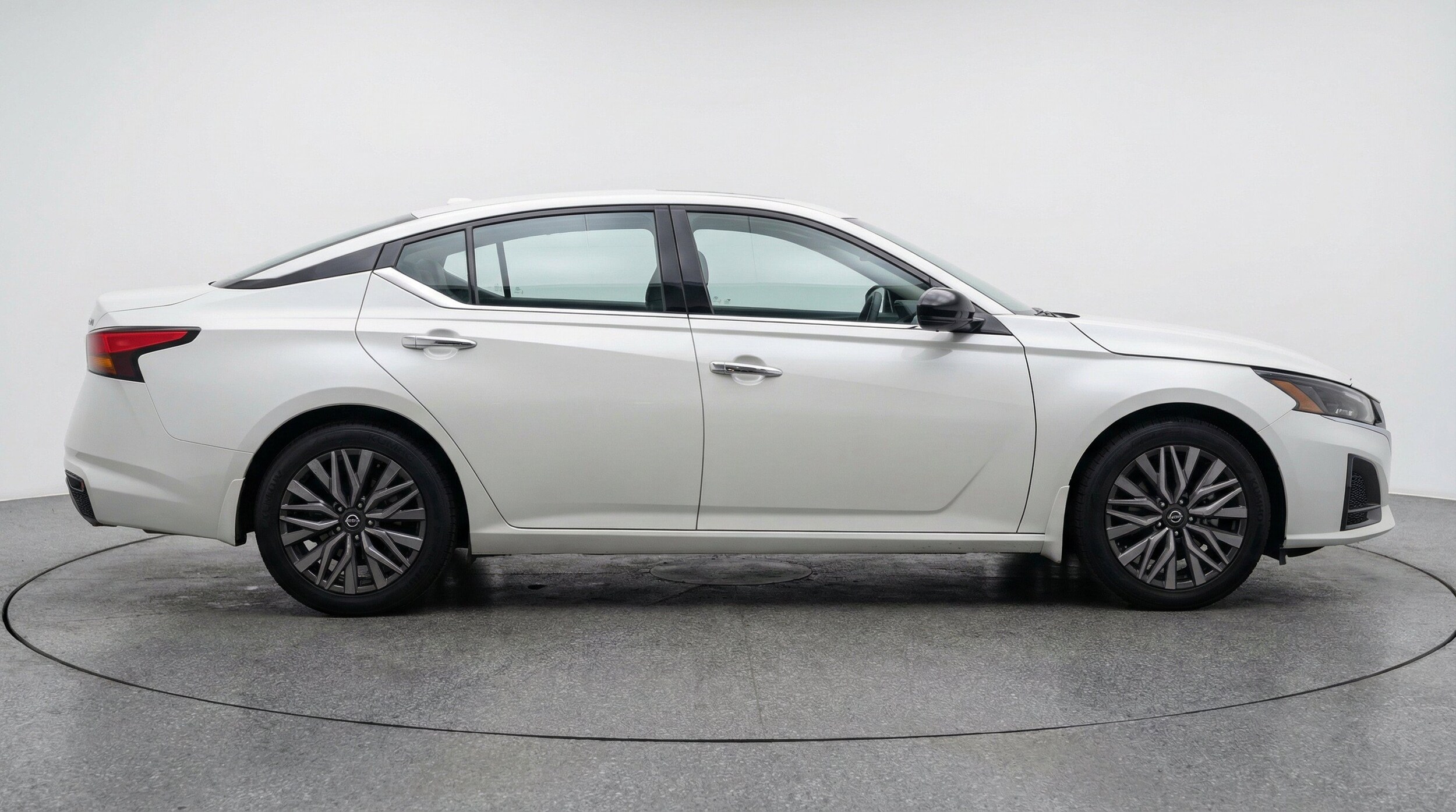 Thumbnail: 2026 Nissan Altima - 10