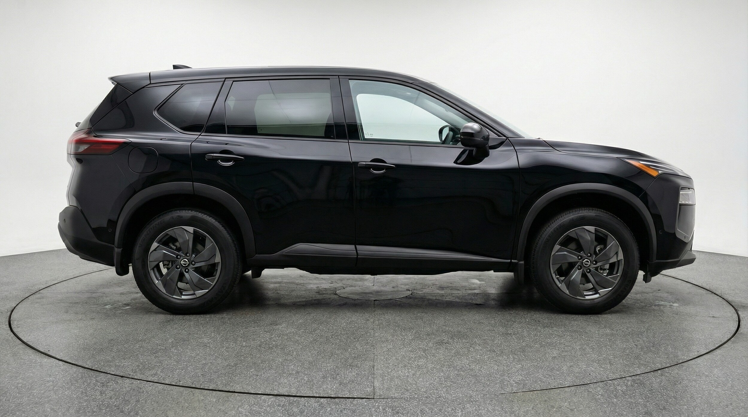 Thumbnail: 2025 Nissan Rogue - 8