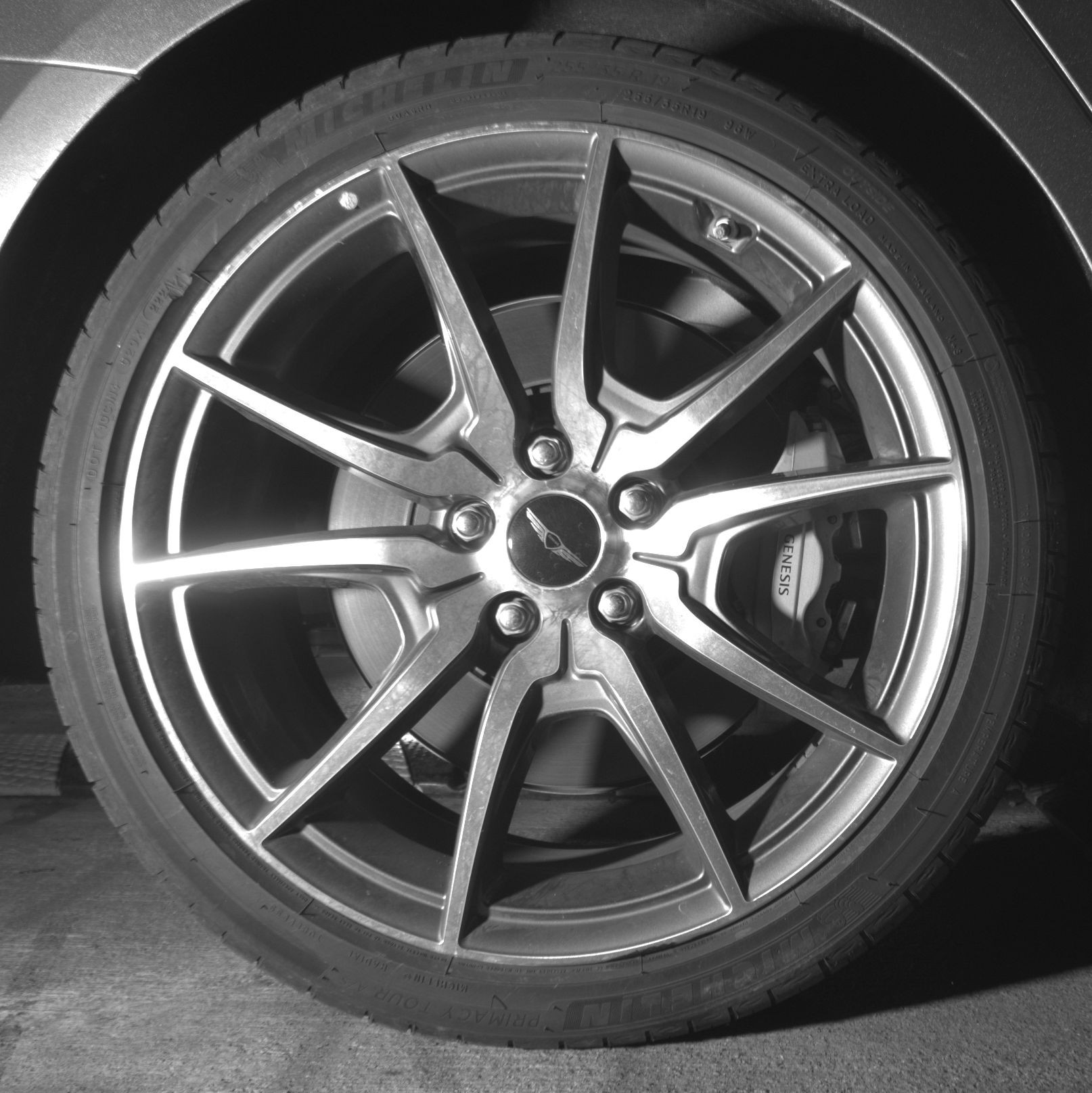 Thumbnail: 2025 Genesis G70 - 12