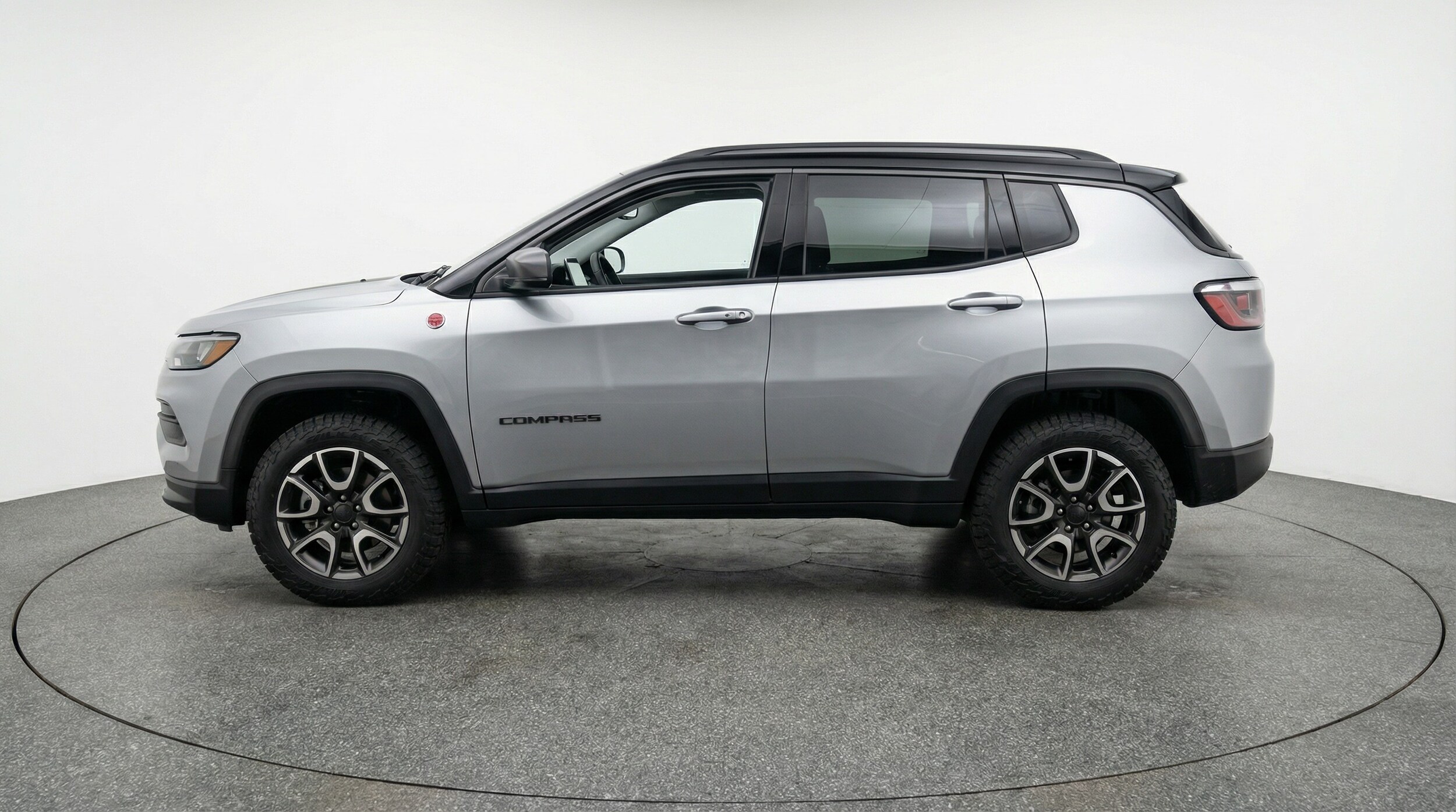 Thumbnail: 2025 Jeep Compass - 4