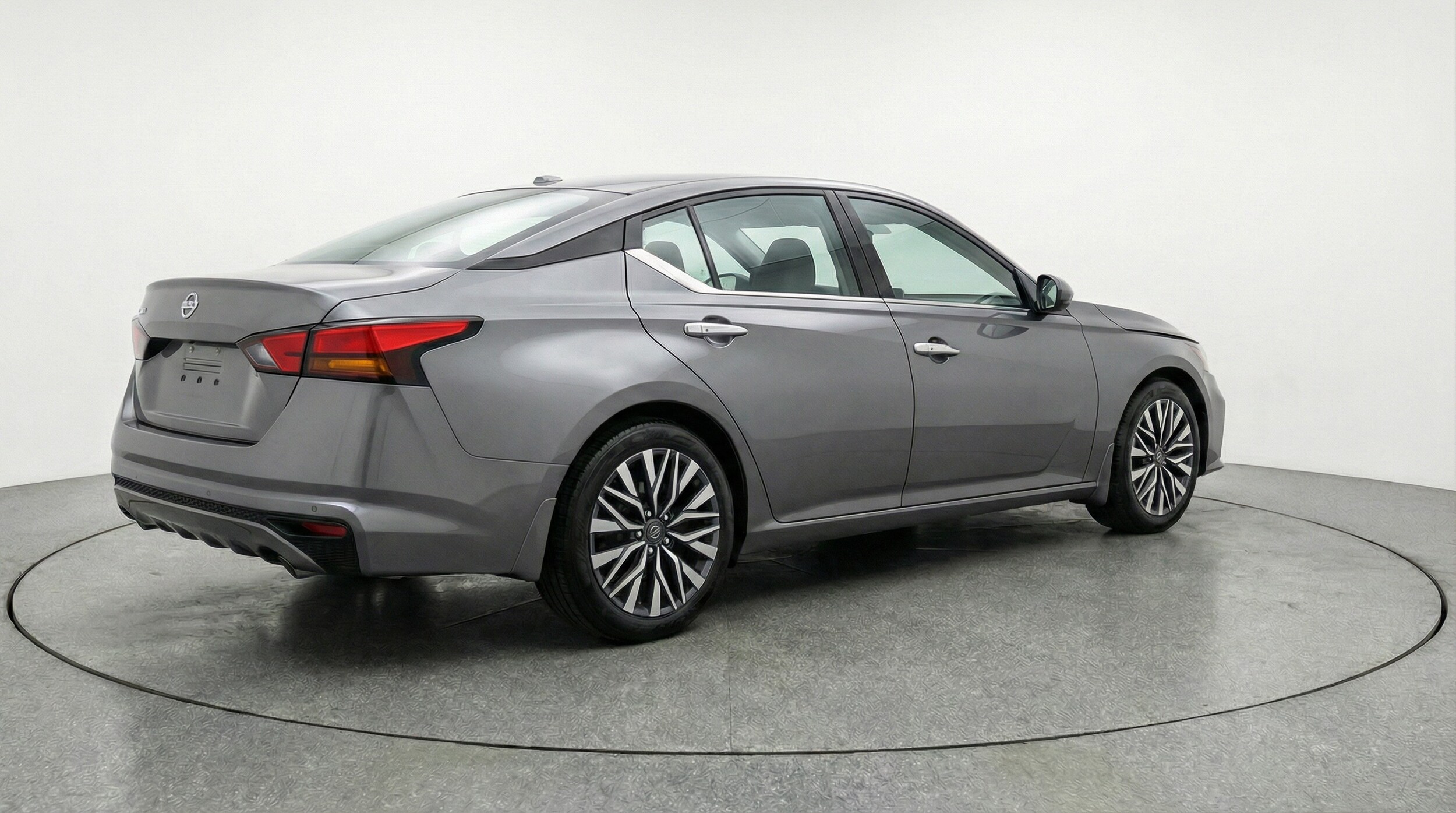 Thumbnail: 2025 Nissan Altima - 7