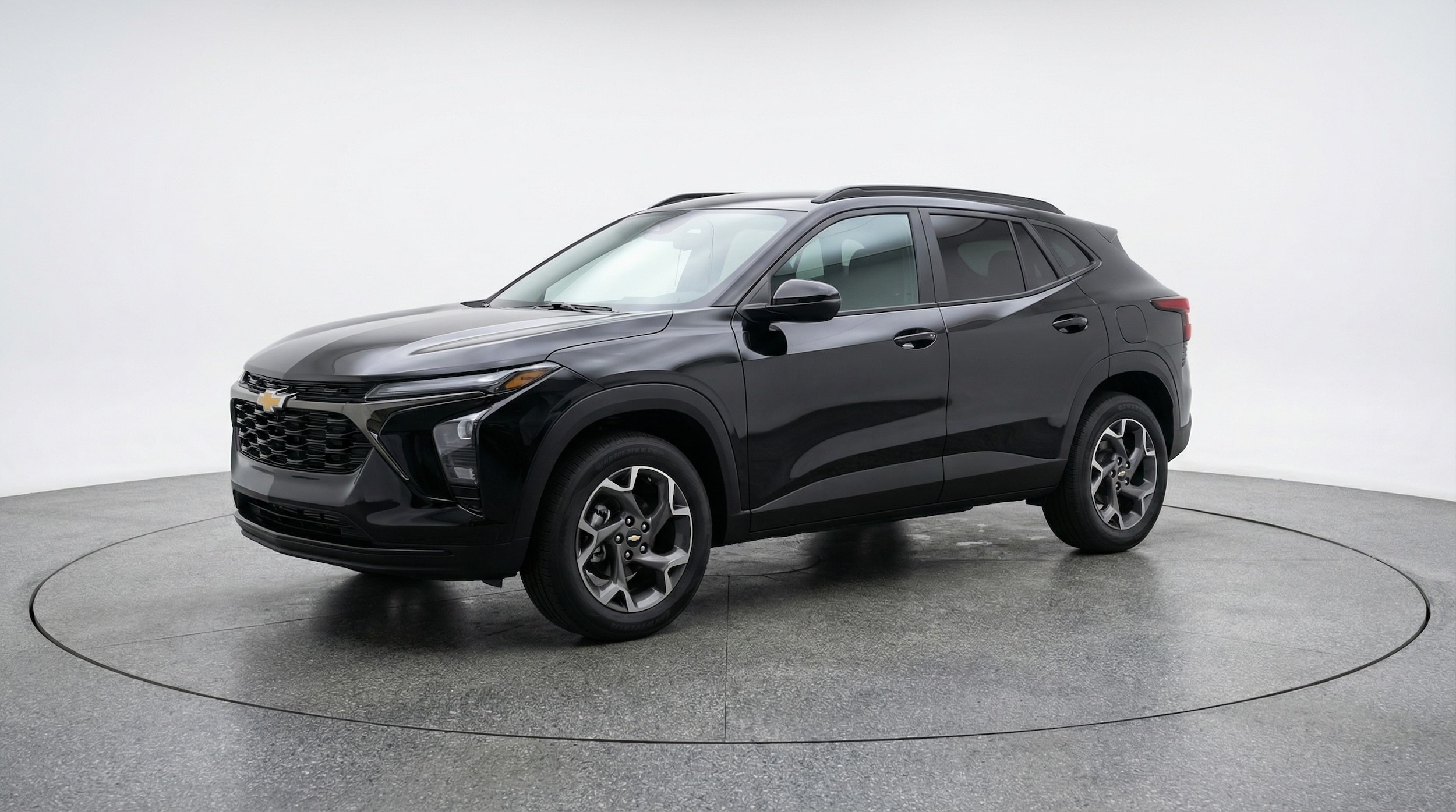 Thumbnail: 2025 Chevrolet Trax - 3