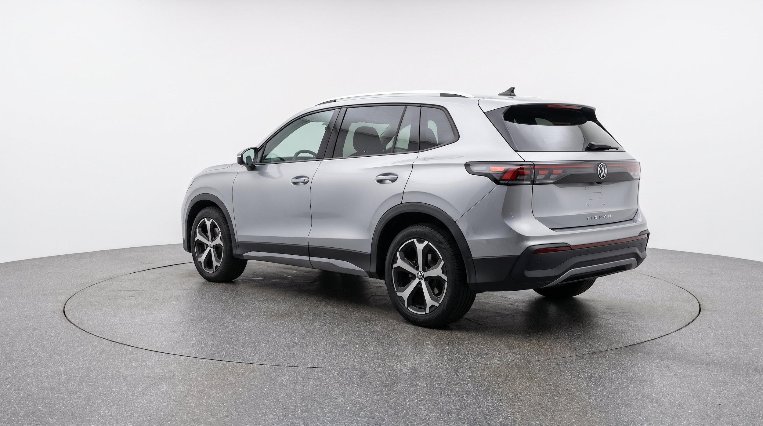 Thumbnail: 2026 Volkswagen Tiguan - 6