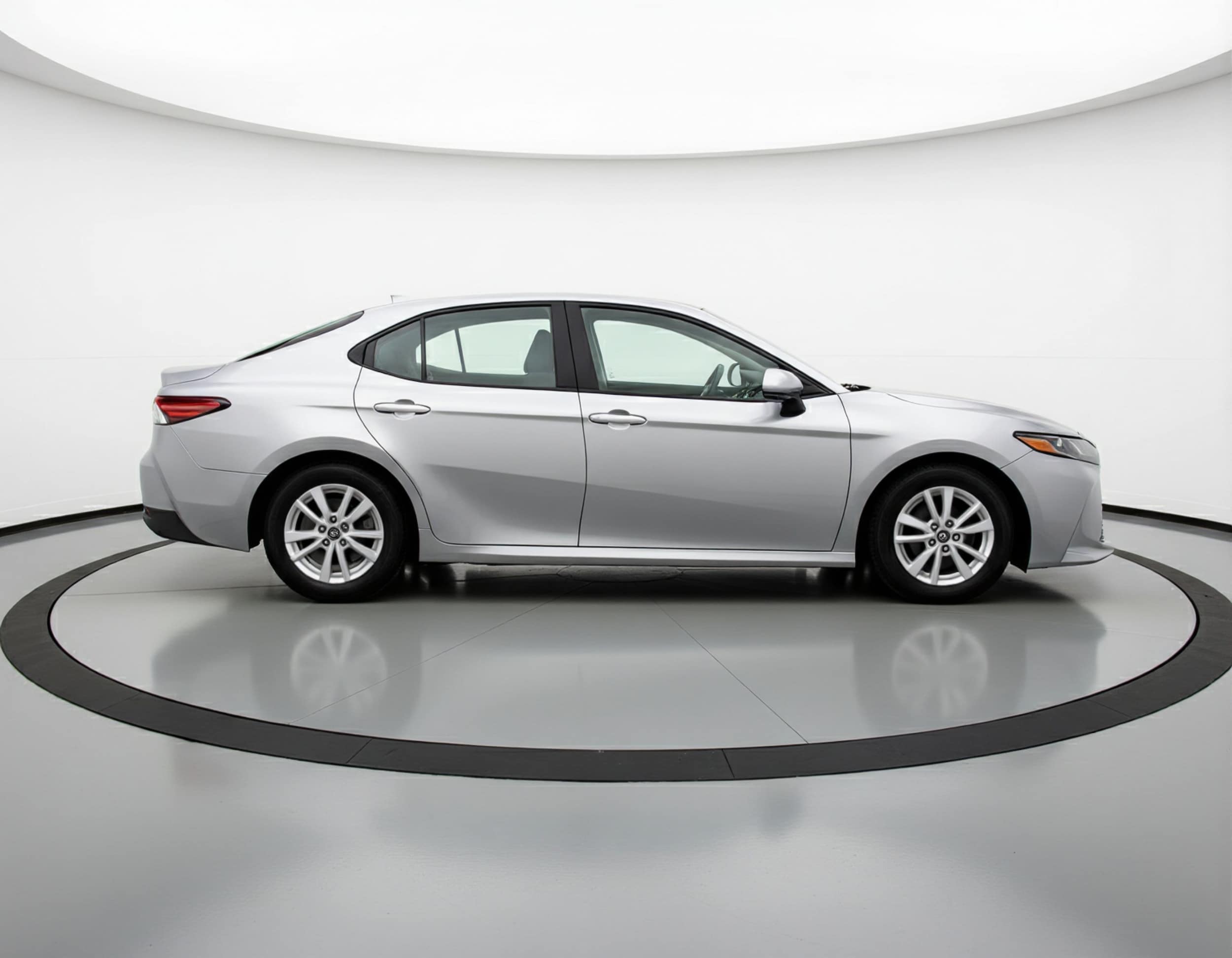 Thumbnail: 2025 Toyota Camry - 8