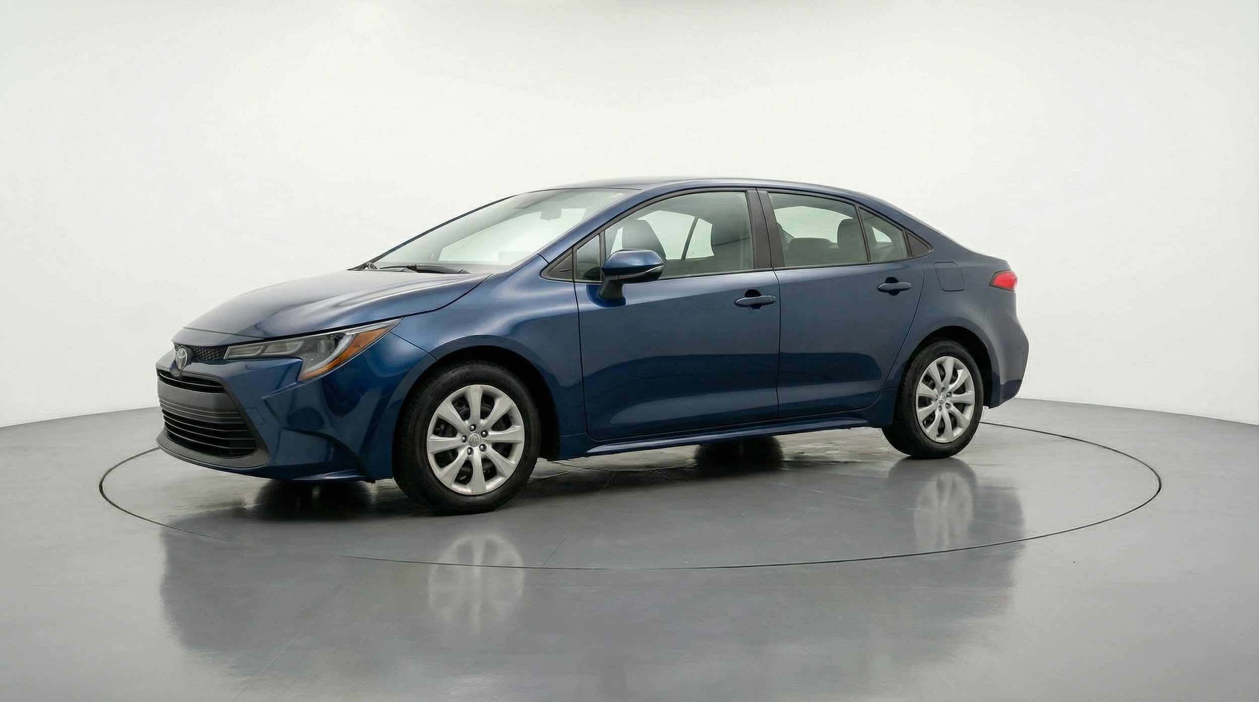 Thumbnail: 2025 Toyota Corolla - 3