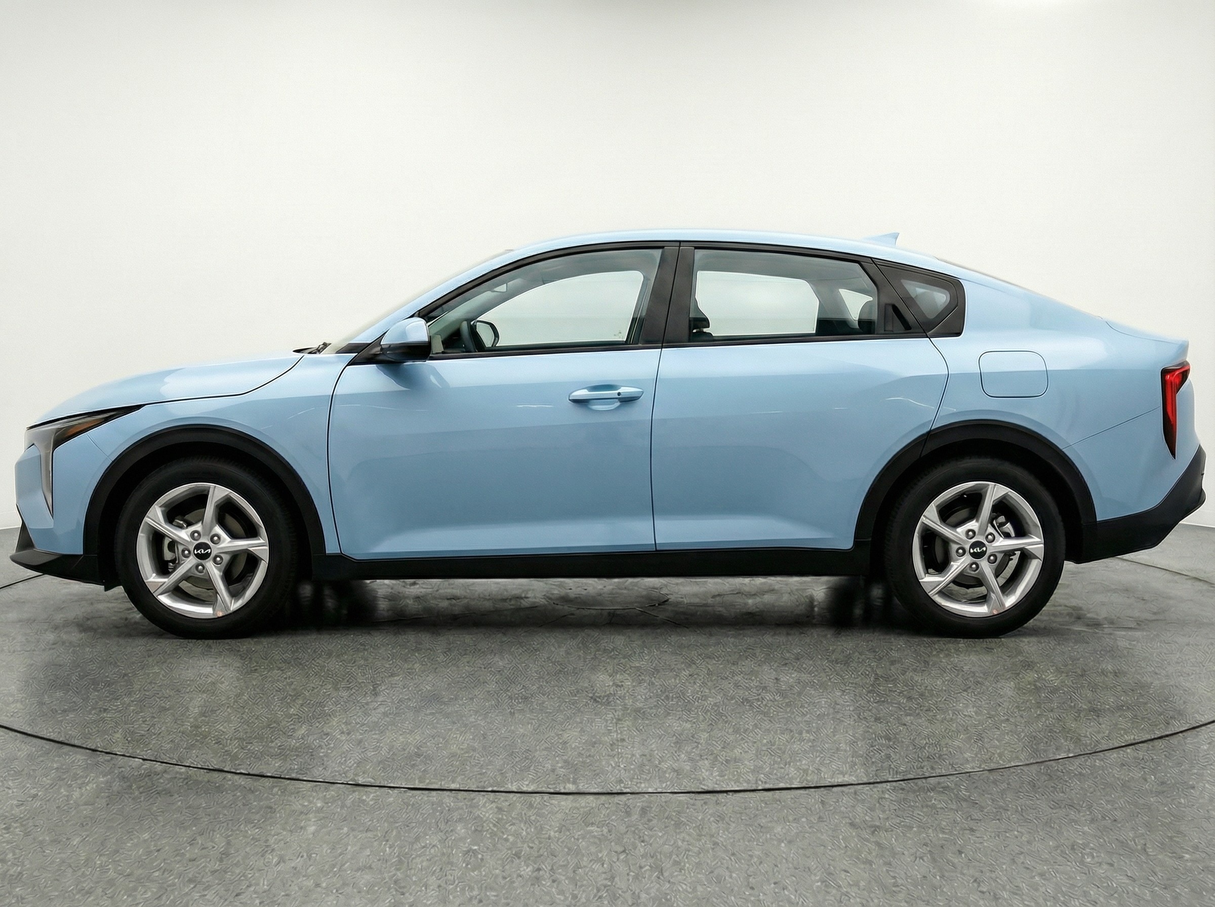 Thumbnail: 2025 Kia K4 - 4