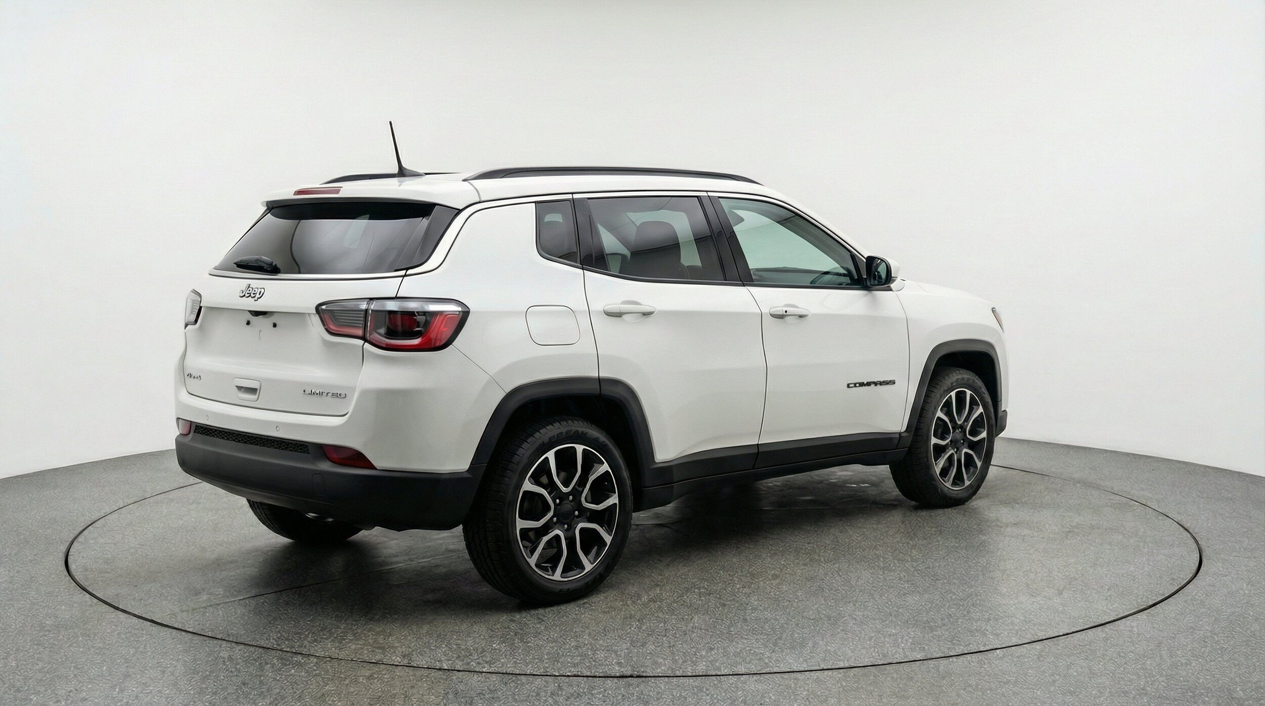 Thumbnail: 2025 Jeep Compass - 9