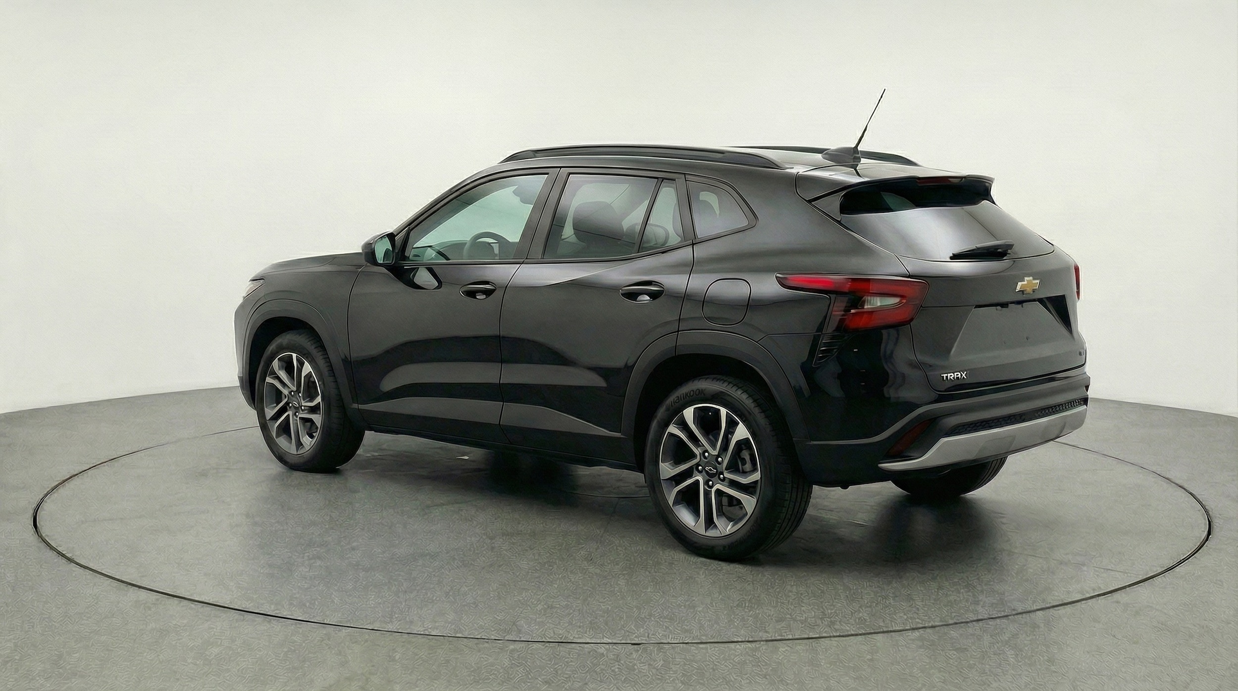 Thumbnail: 2025 Chevrolet Trax - 5