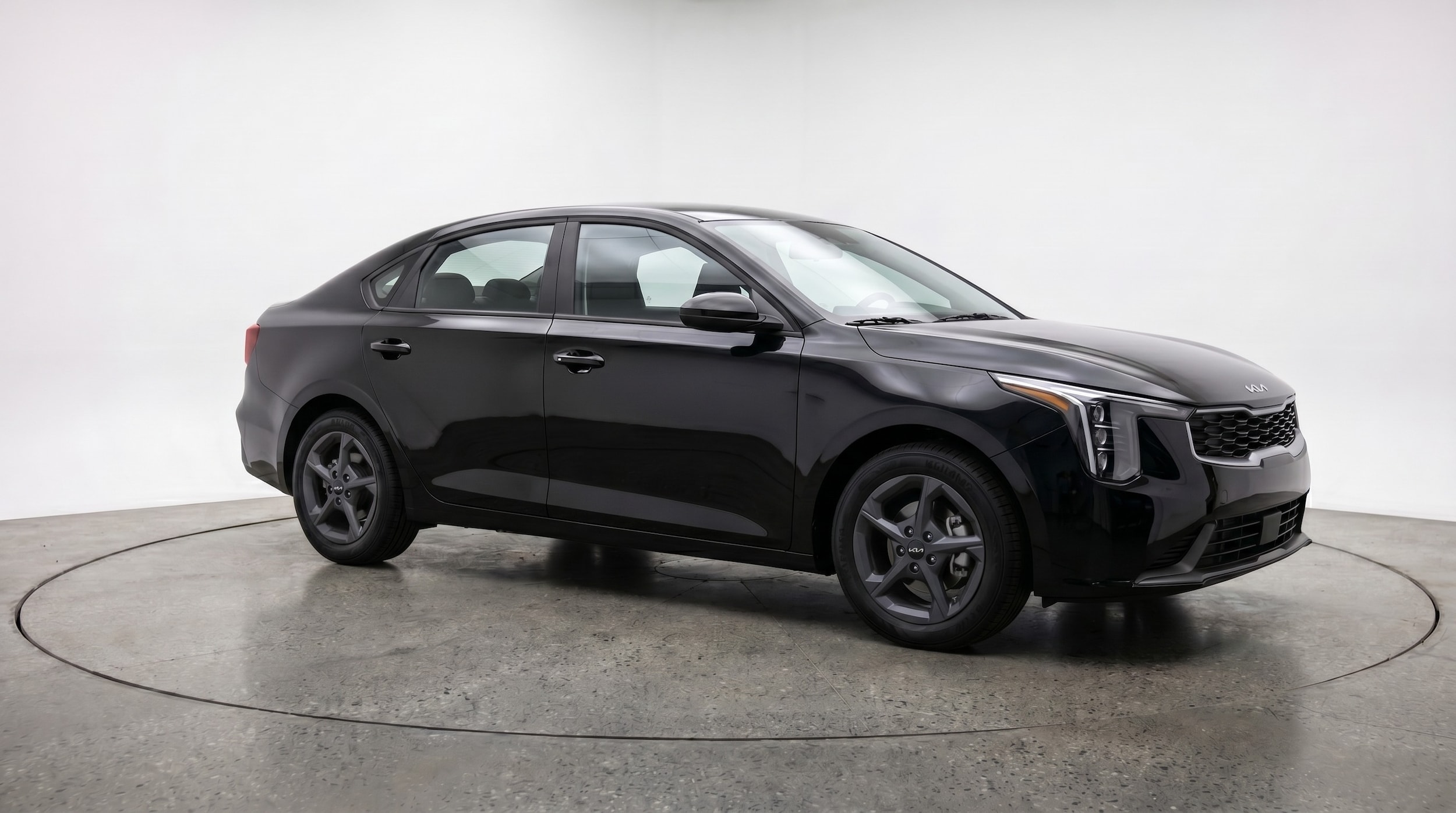Thumbnail: 2025 Kia K4 - 1
