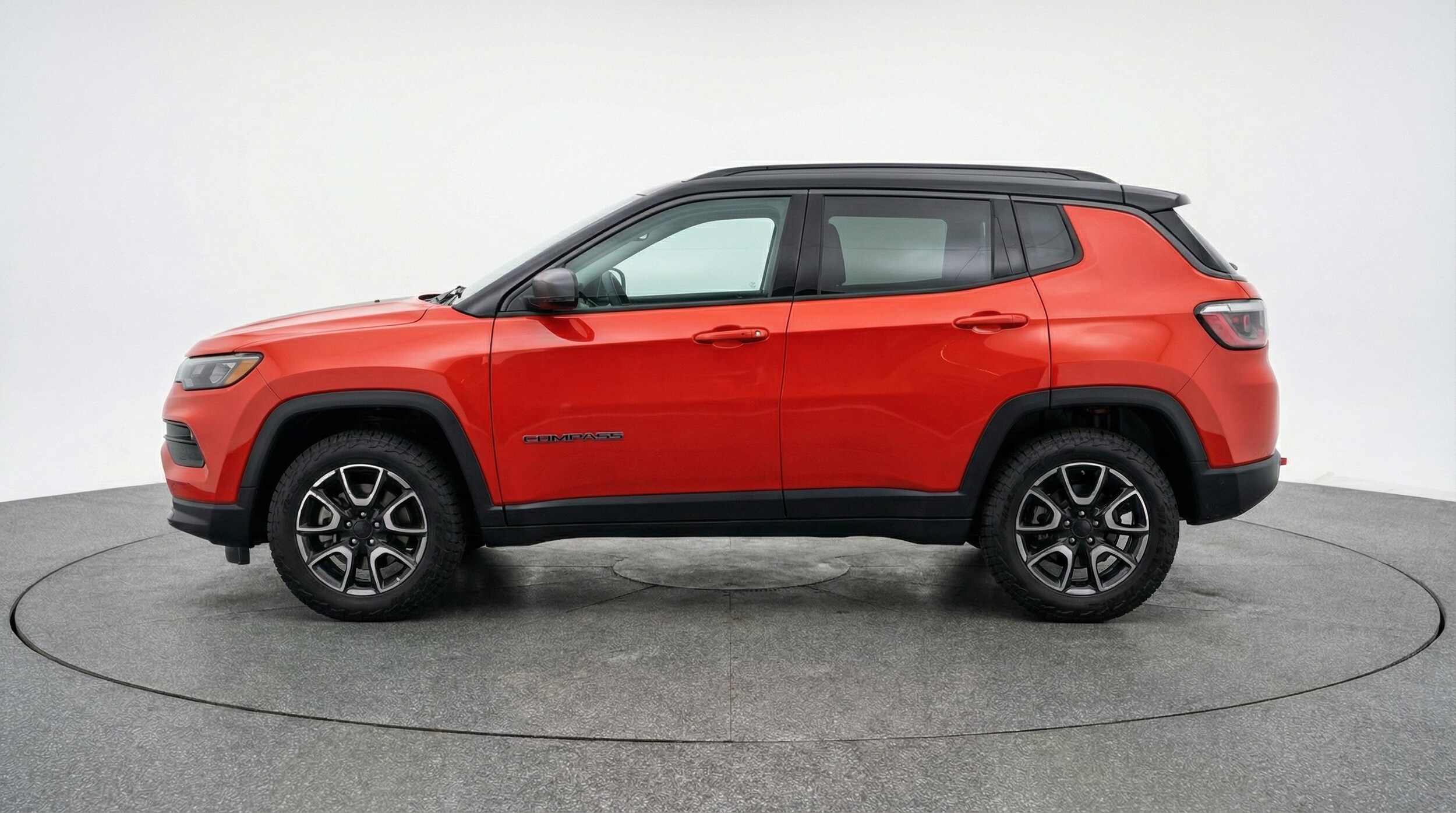 Thumbnail: 2025 Jeep Compass - 4