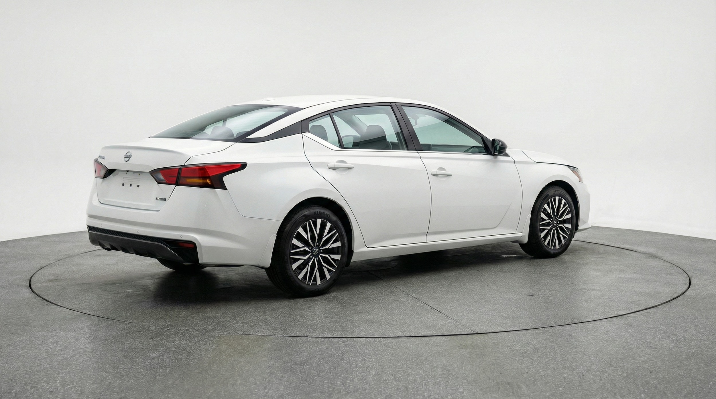Thumbnail: 2025 Nissan Altima - 7