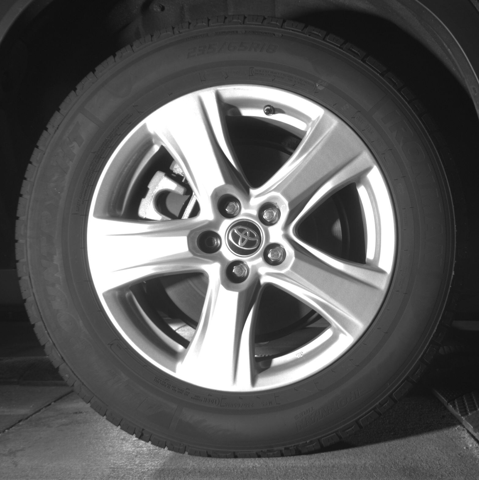 Thumbnail: 2025 Toyota Highlander - 12