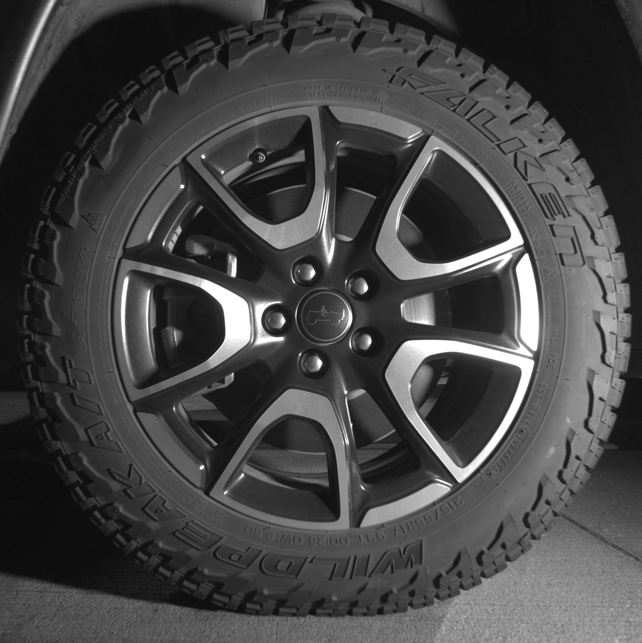 Thumbnail: 2025 Jeep Compass - 12