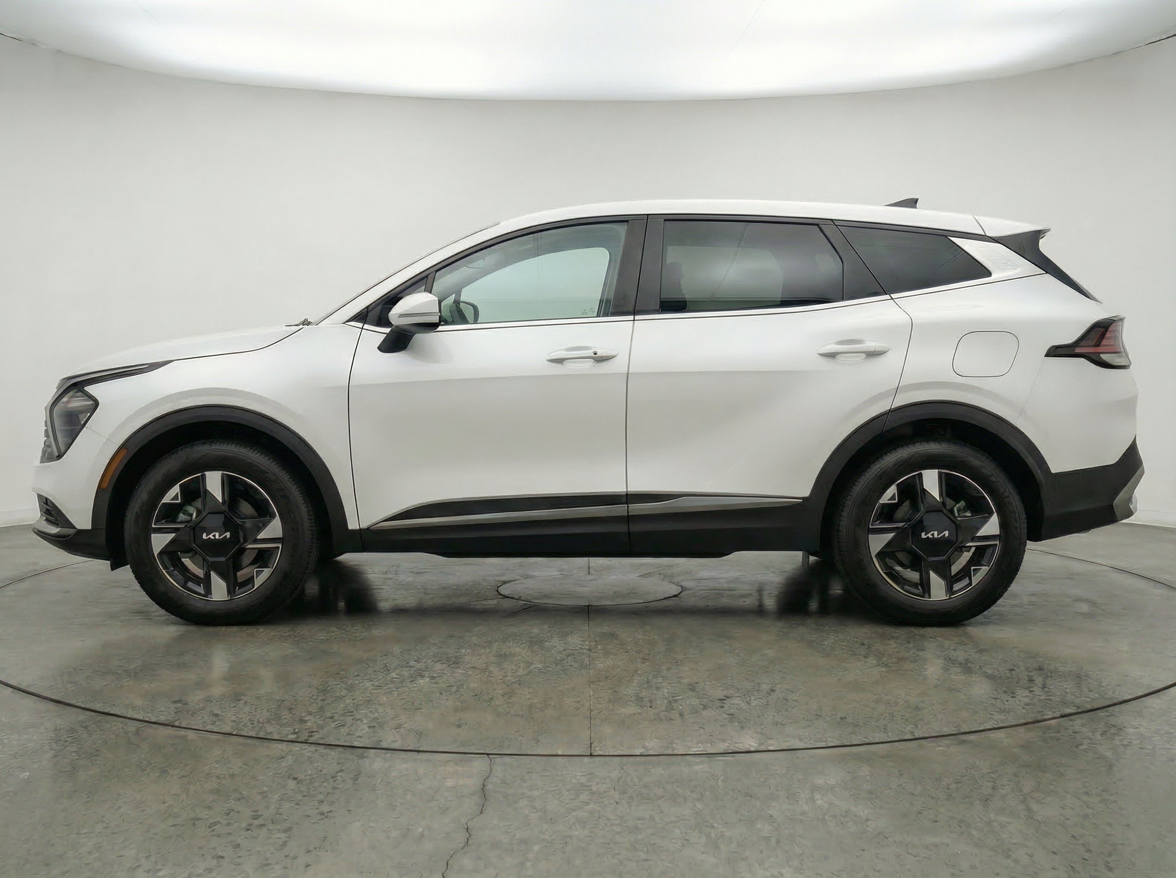 Thumbnail: 2026 Kia Sportage - 5