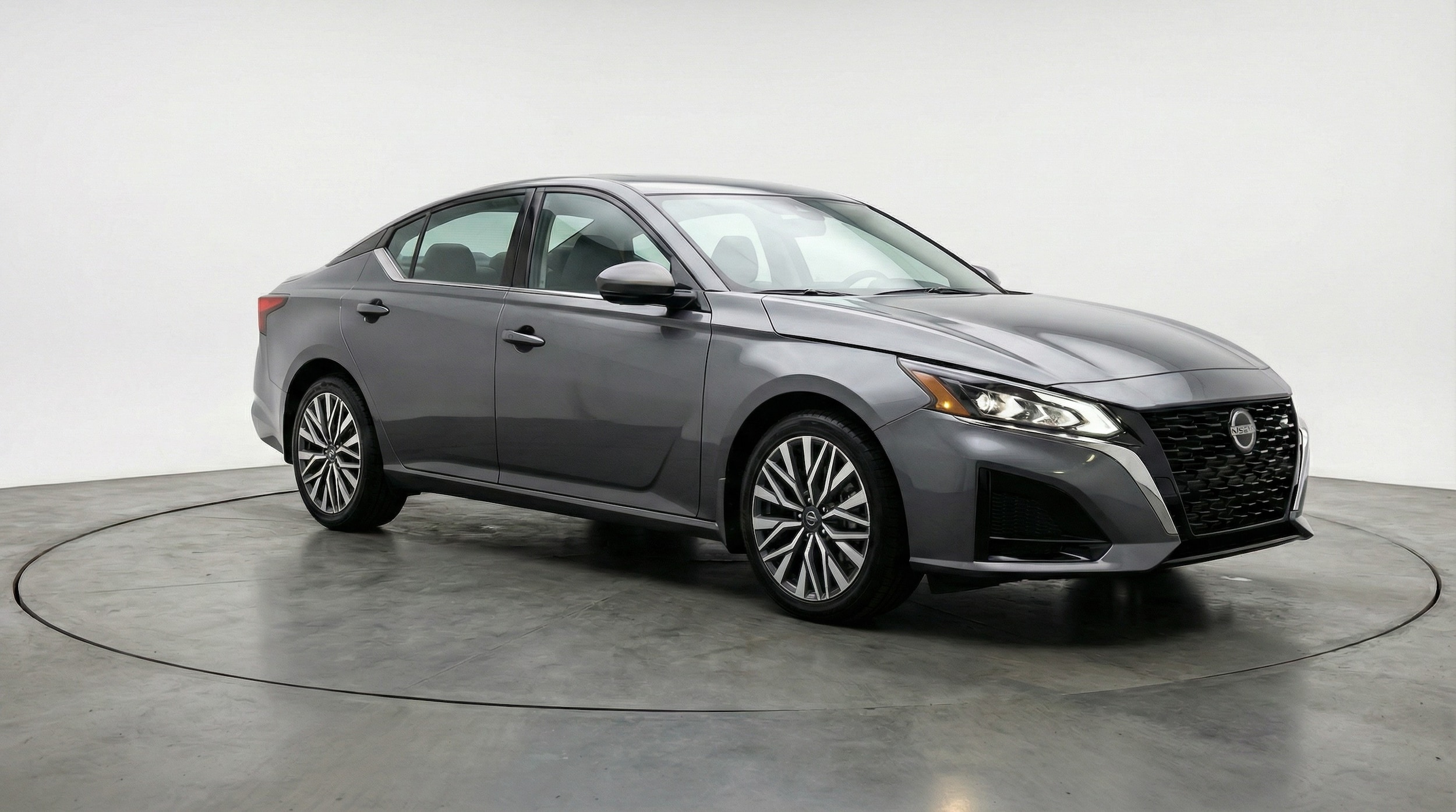 Thumbnail: 2025 Nissan Altima - 1