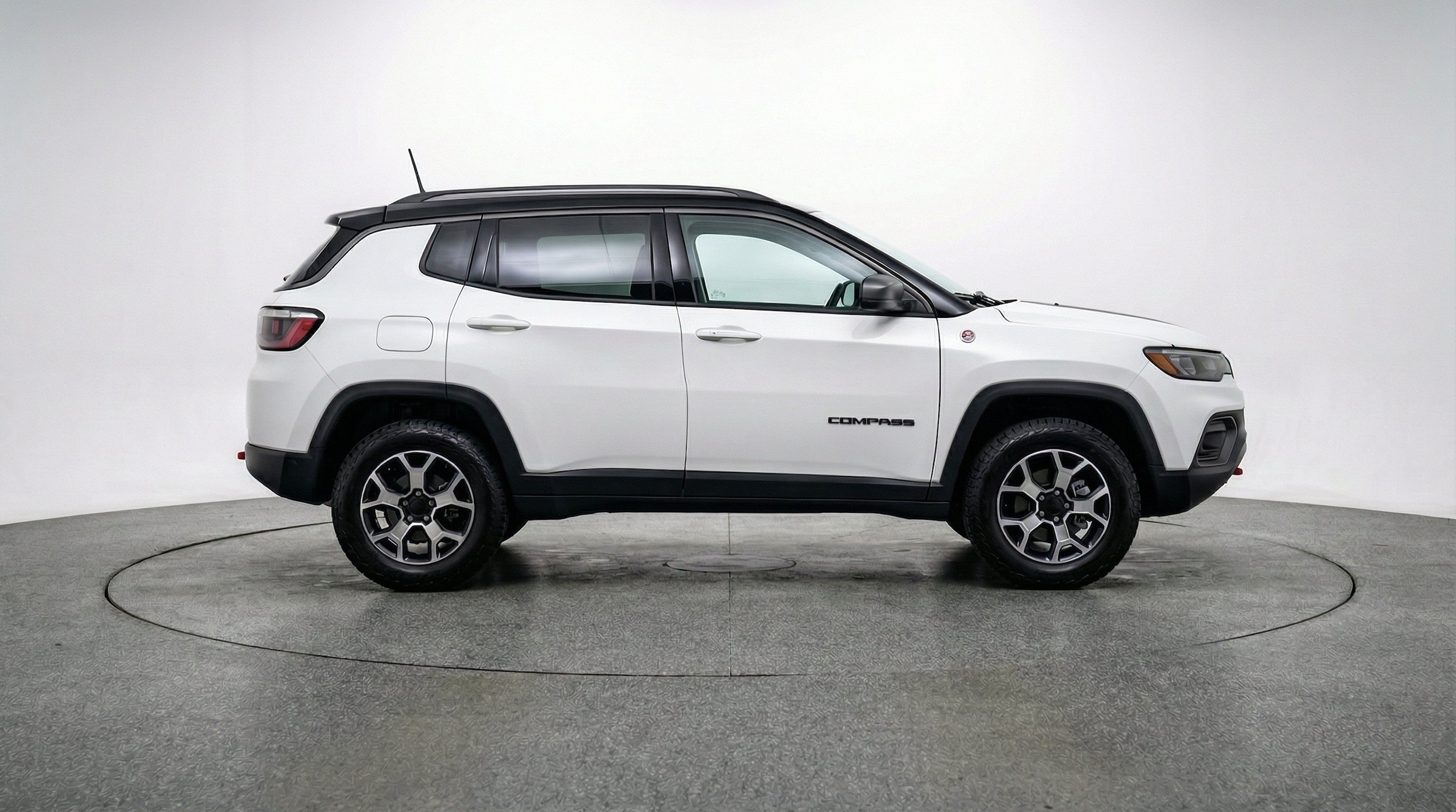 Thumbnail: 2025 Jeep Compass - 11