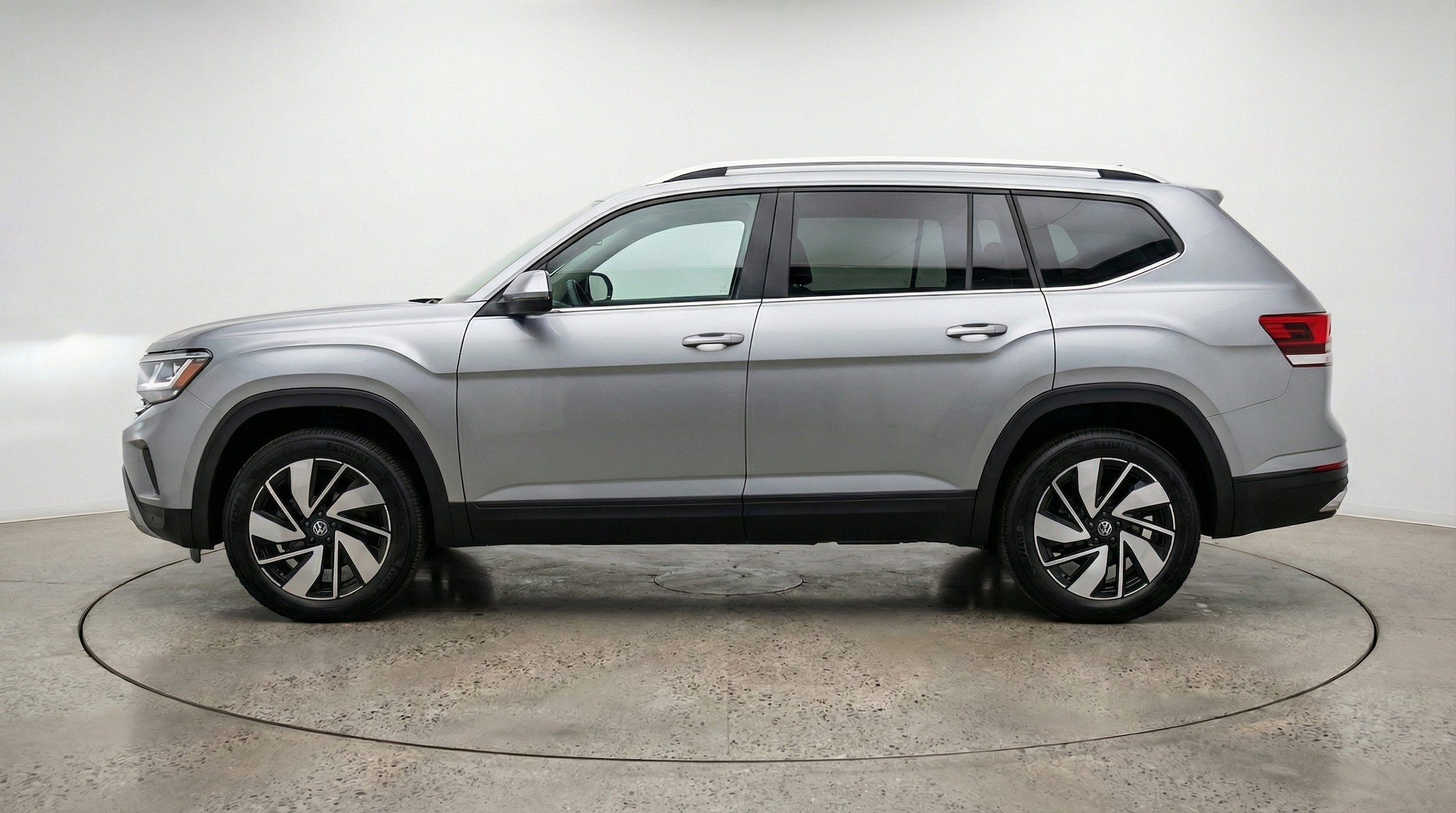 Thumbnail: 2026 Volkswagen Atlas - 5